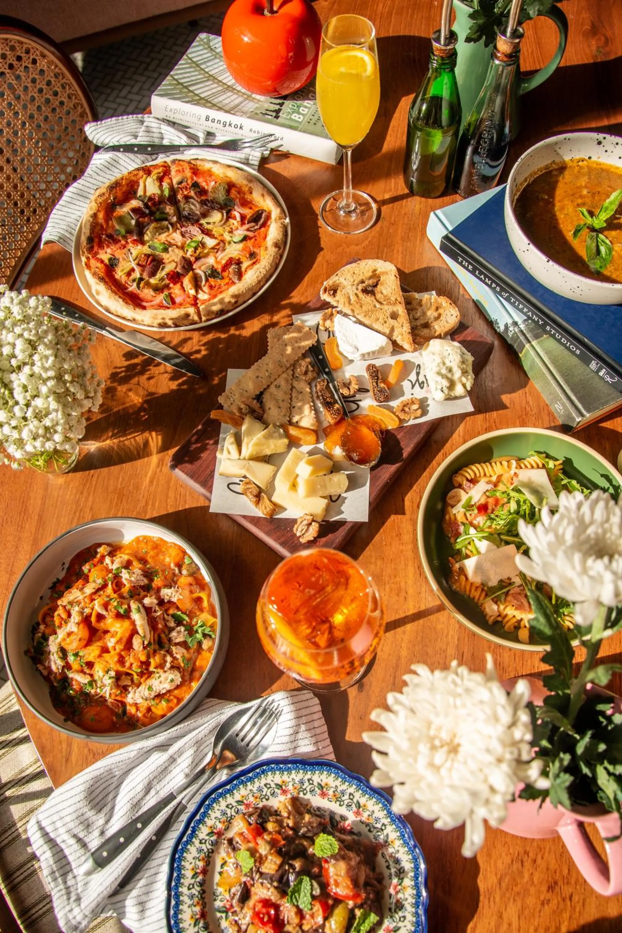 Restaurant/places to eat in Uno Express