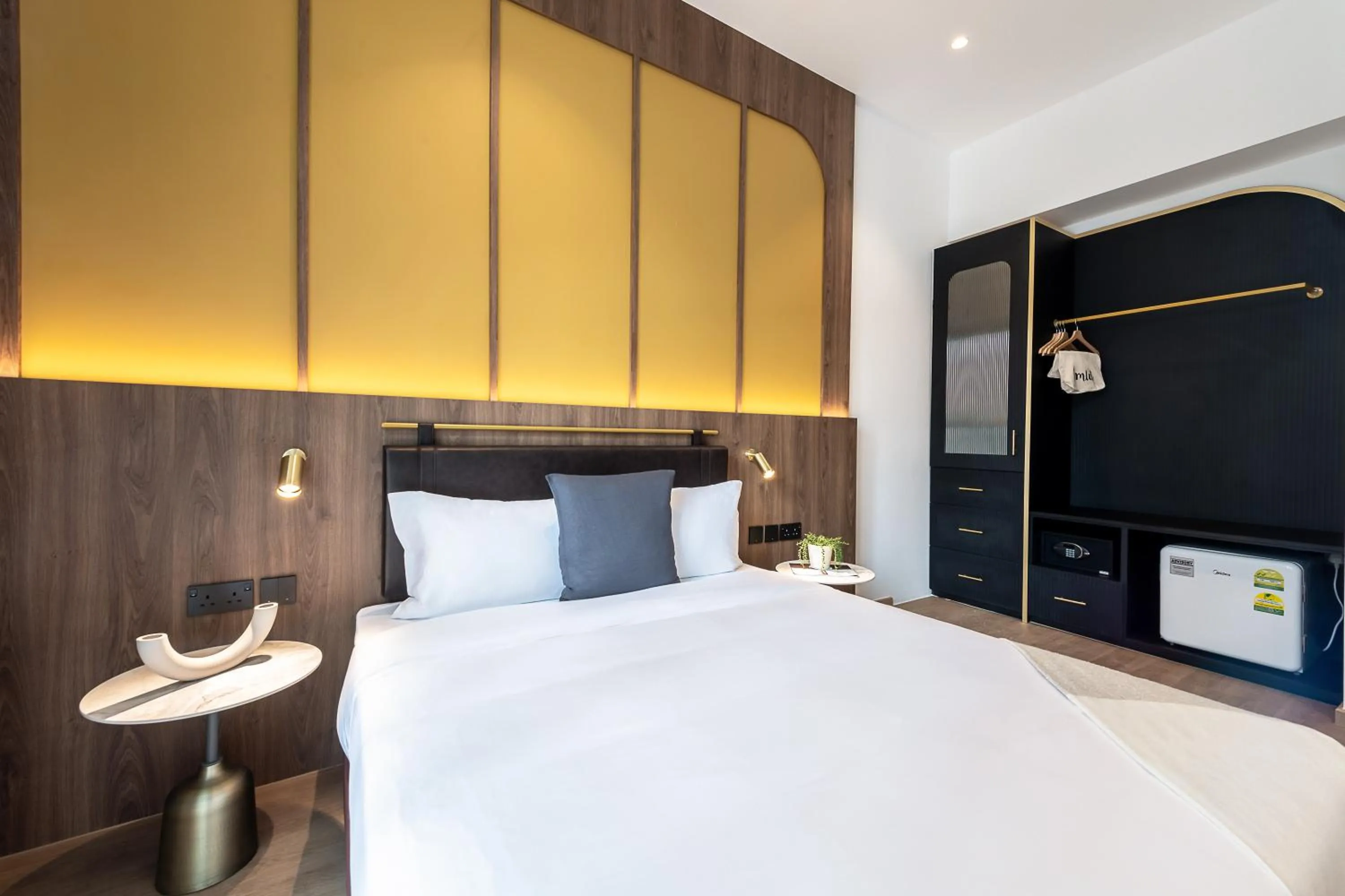 Bedroom, Bed in Owen House by Habyt