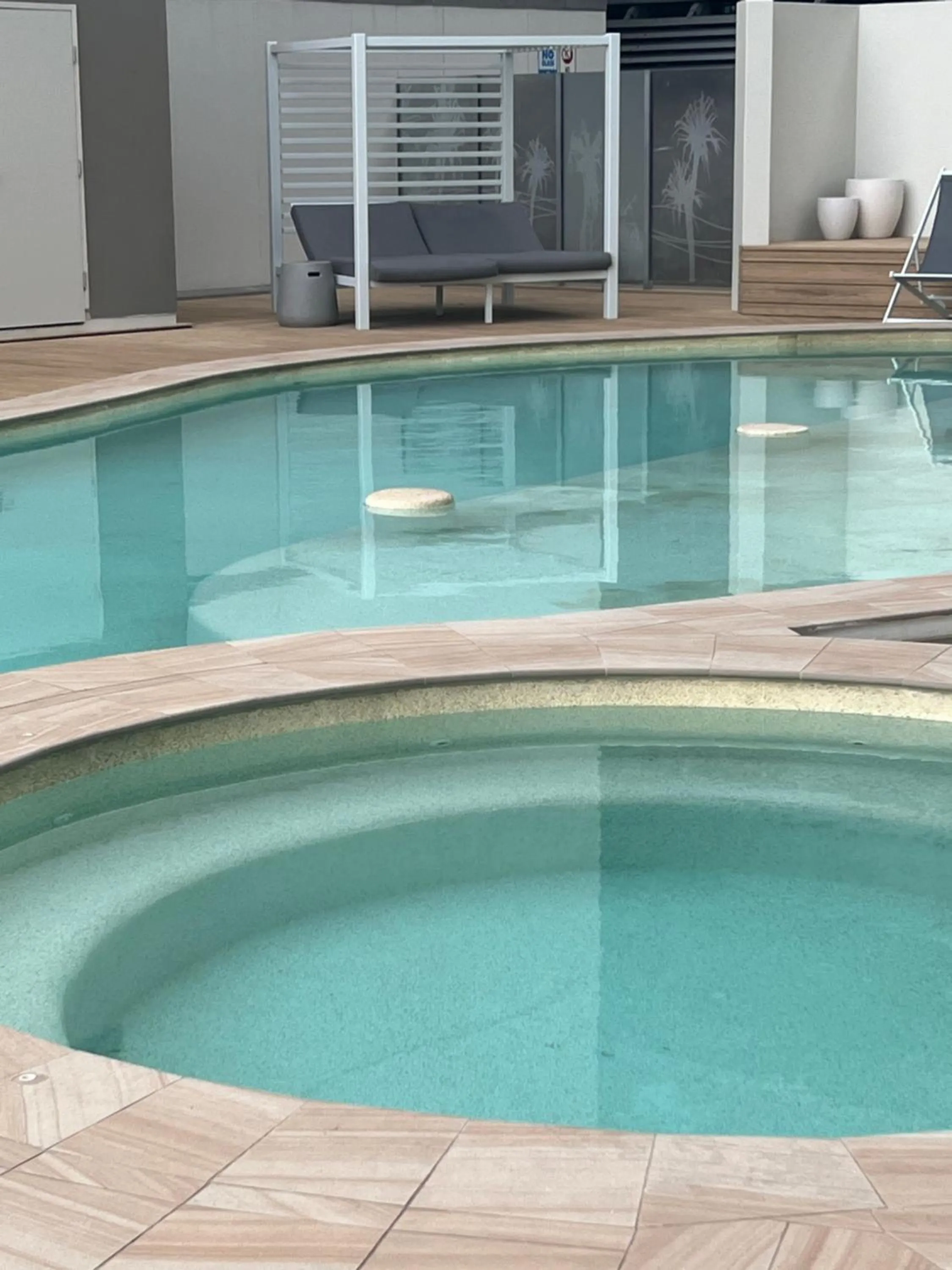 Swimming pool in Pandanas Apt 3 (Darwin CBD, Harbour views)
