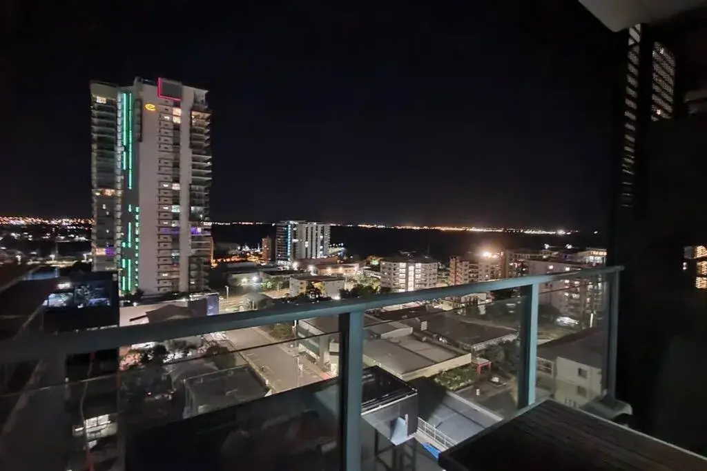 Pandanas Apt 3 (Darwin CBD, Harbour views) Pandanas Apt 3 (Darwin CBD, Harbour views)
