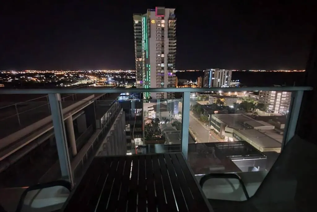 Pandanas Apt 3 (Darwin CBD, Harbour views)