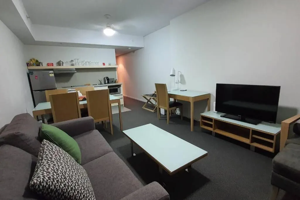 Pandanas Apt 3 (Darwin CBD, Harbour views)
