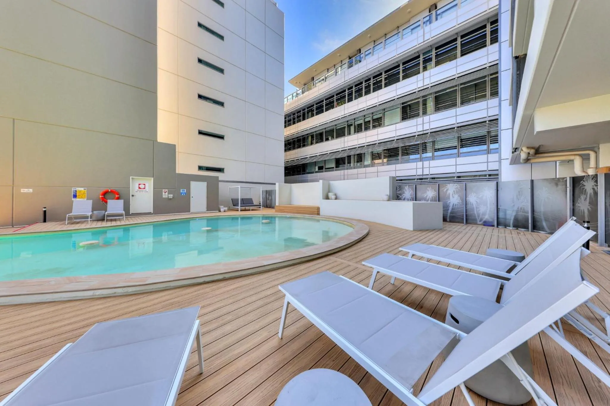 Pandanas Apt 3 (Darwin CBD, Harbour views)
