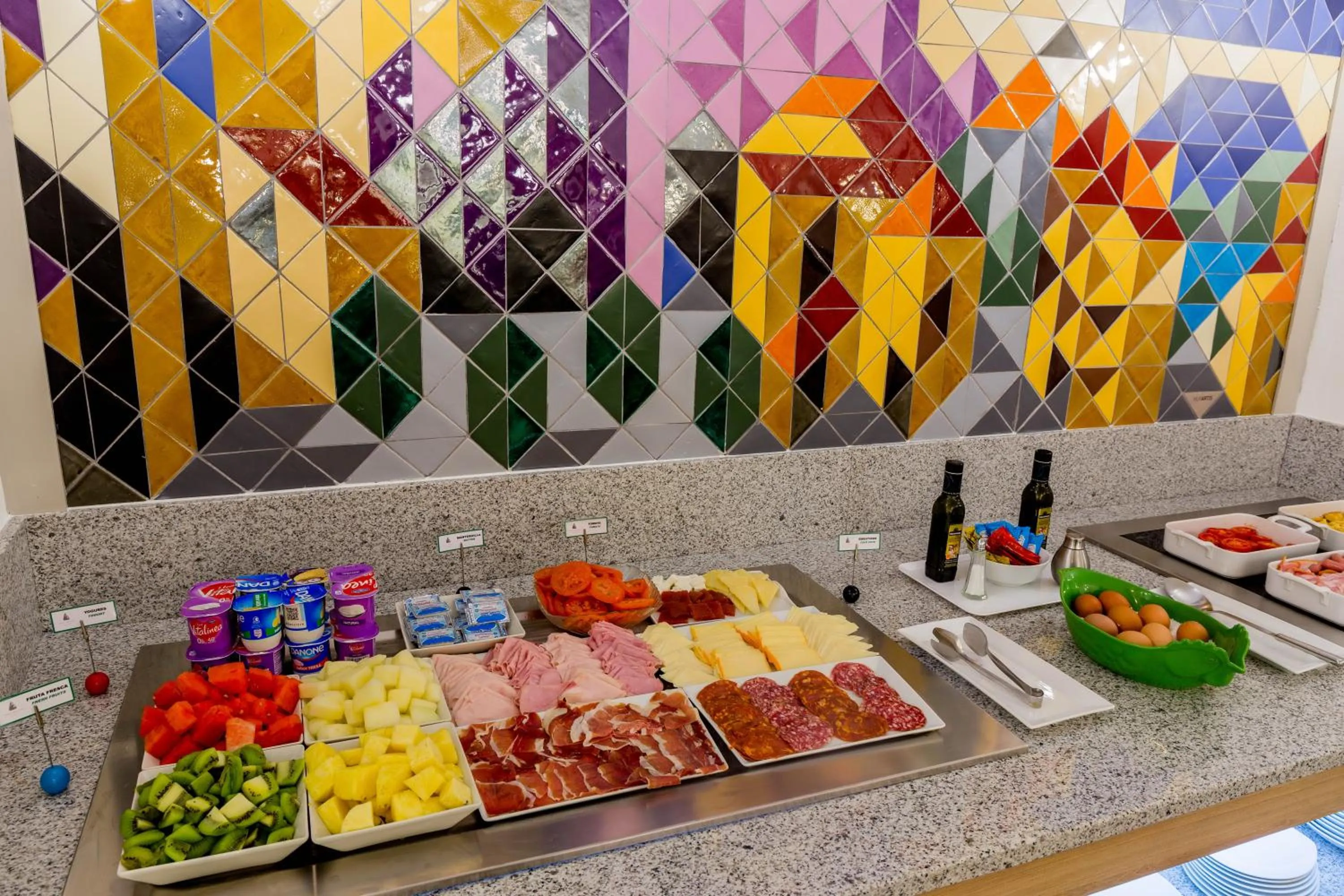 Food and drinks in Hotel Meninas - Boutique Opera