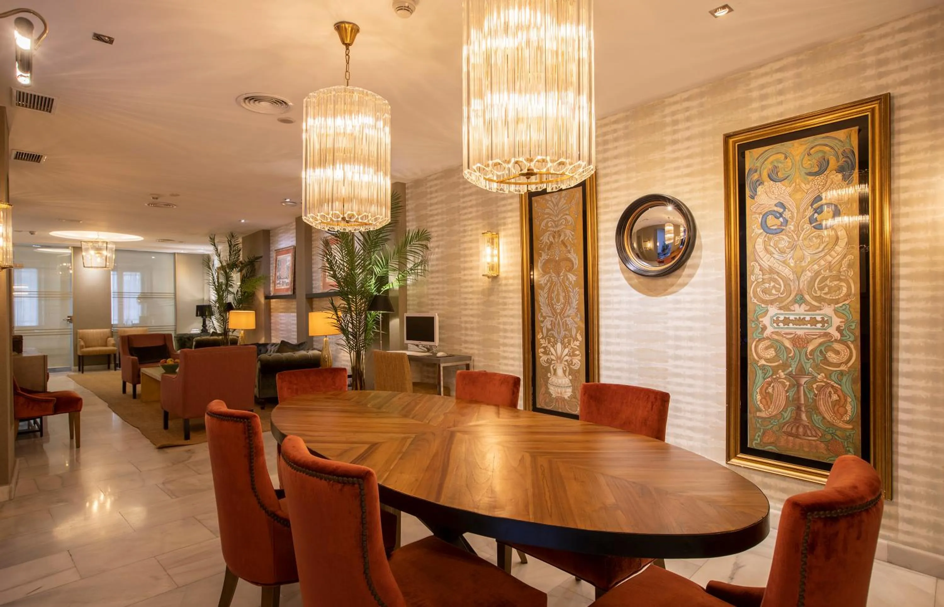 Lobby or reception in Hotel Meninas - Boutique Opera