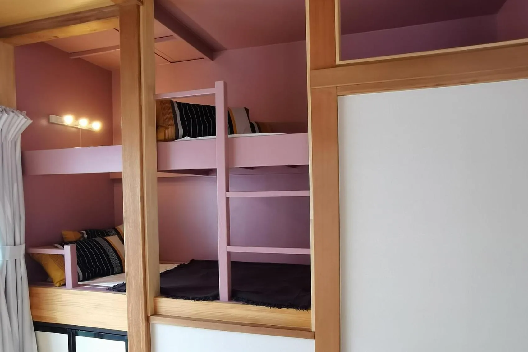 One-Bedroom Apartment in Otsuka House by Tranova