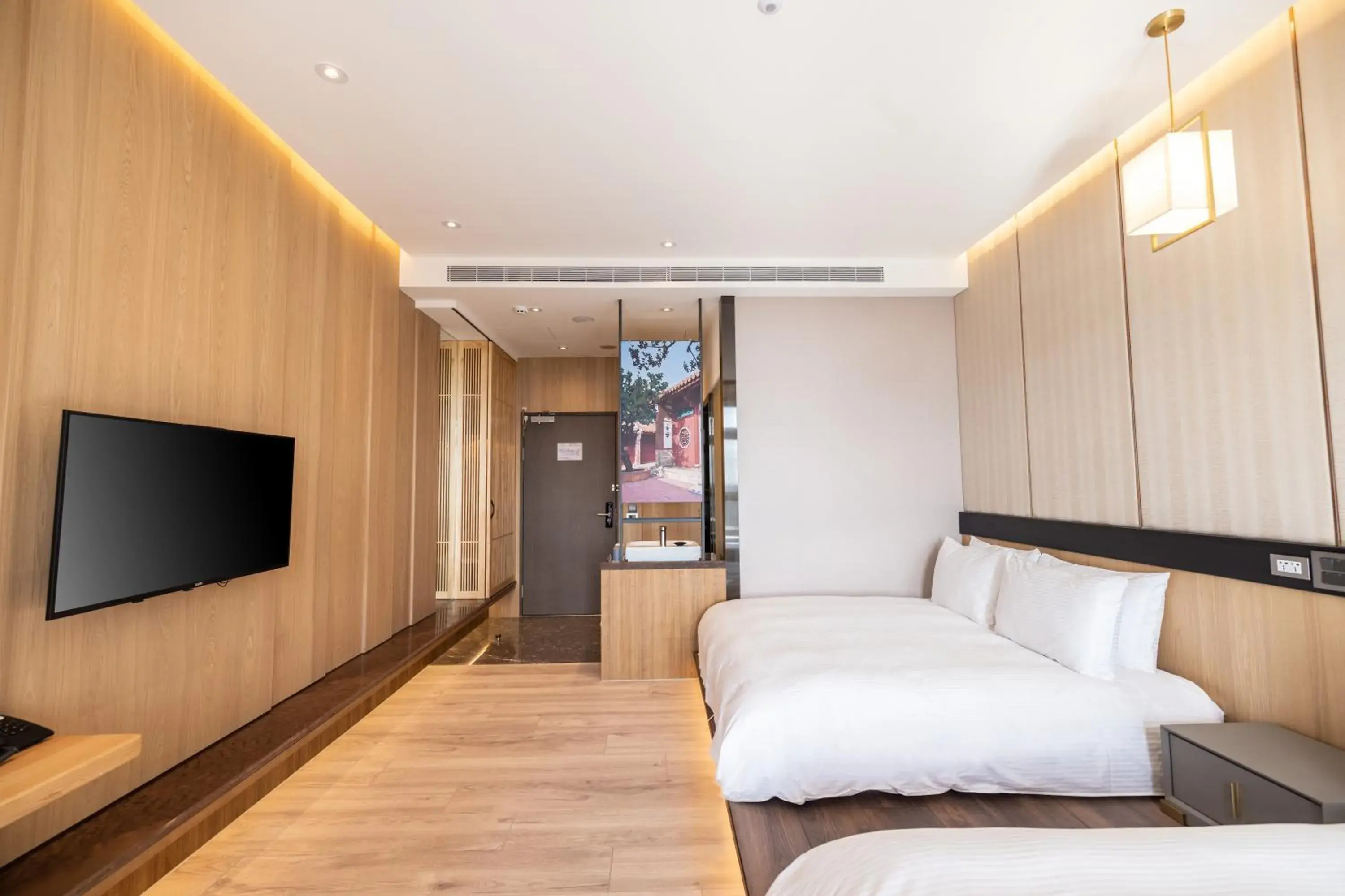 Photo of the whole room, Bed in Euphoria Hotel Lukang Photo of the whole room, Bed in Euphoria Hotel Lukang