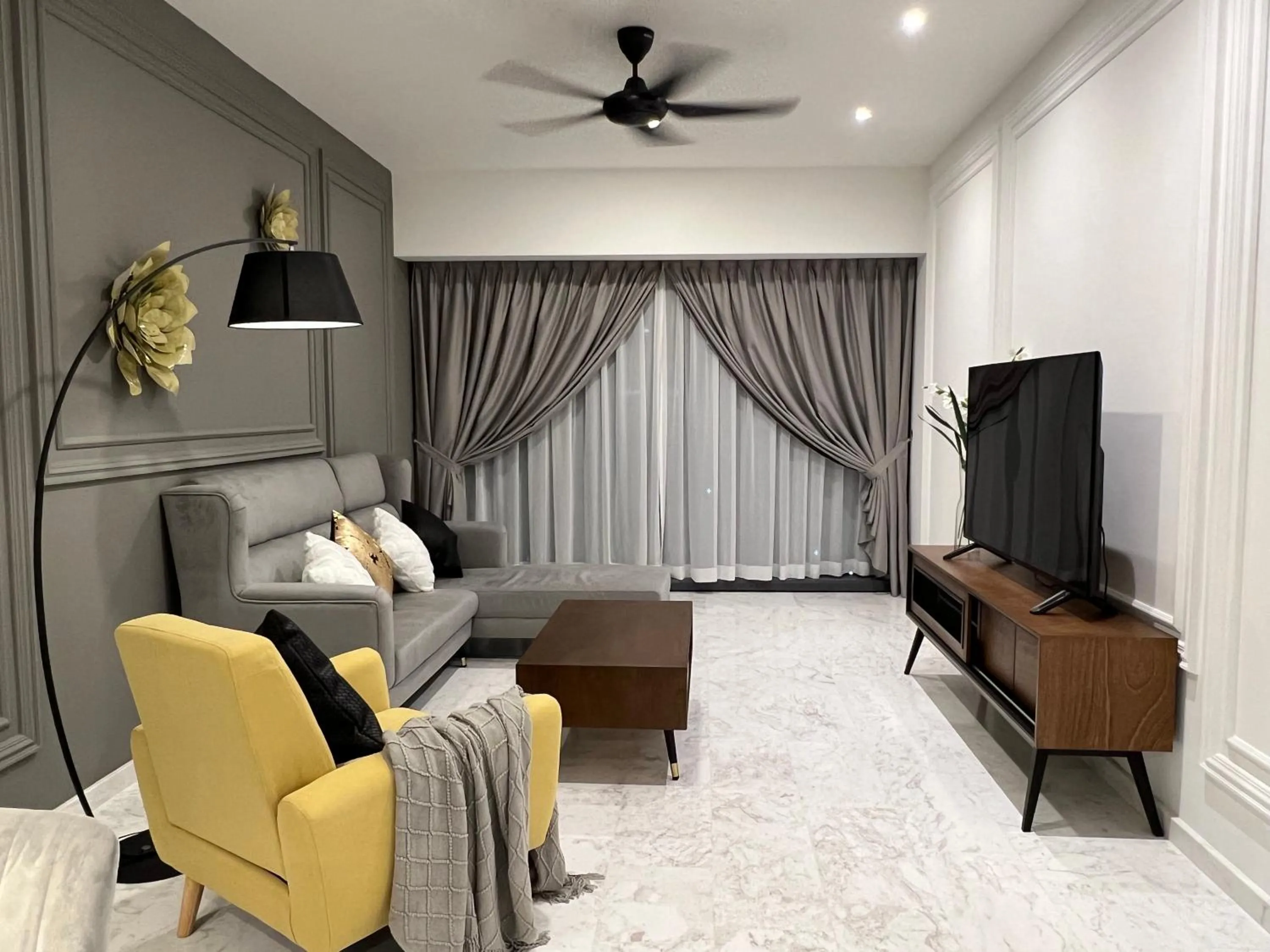 TV and multimedia in Eaton Residences KLCC by WSD