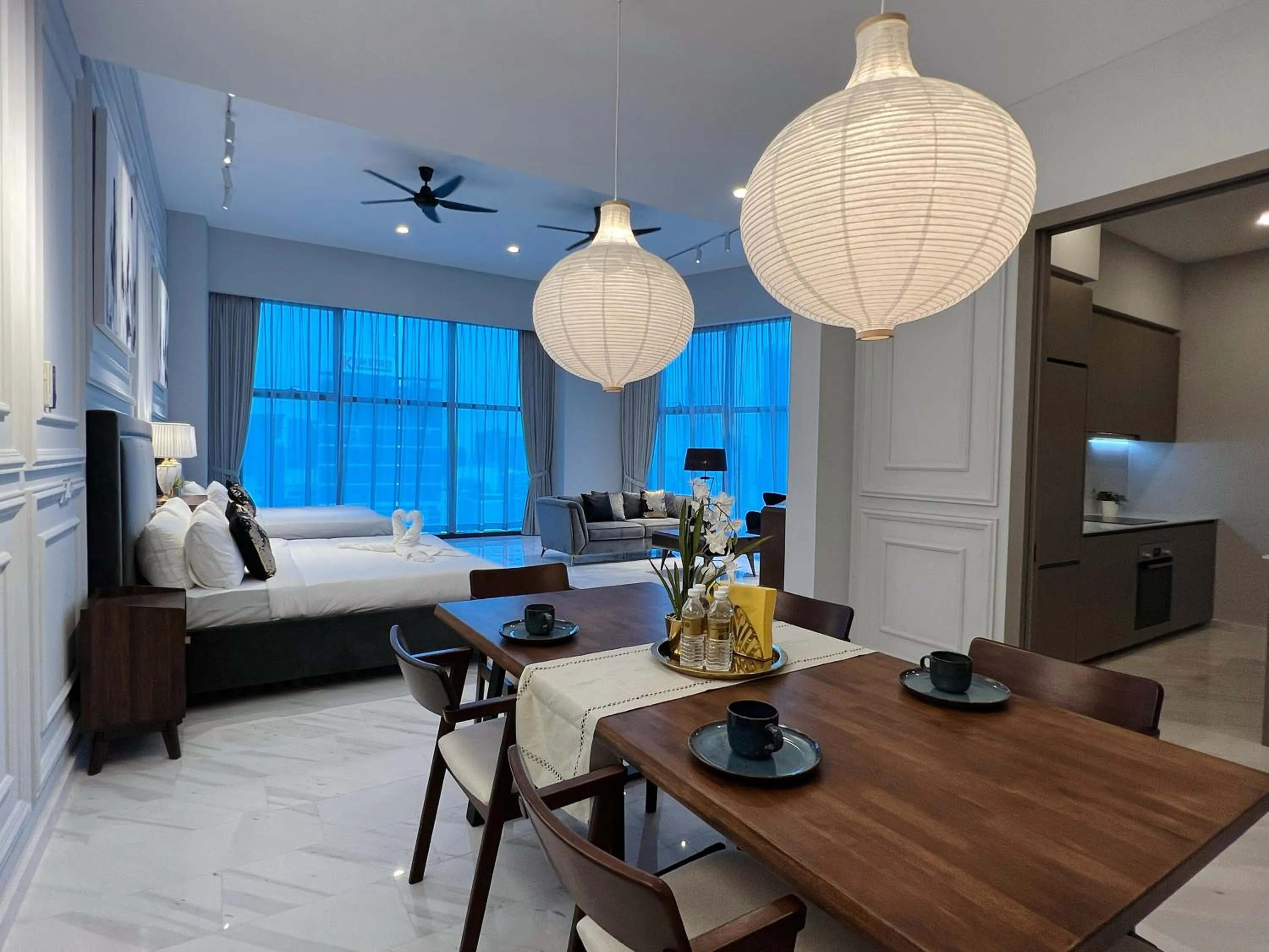 Kitchen or kitchenette in Eaton Residences KLCC by WSD