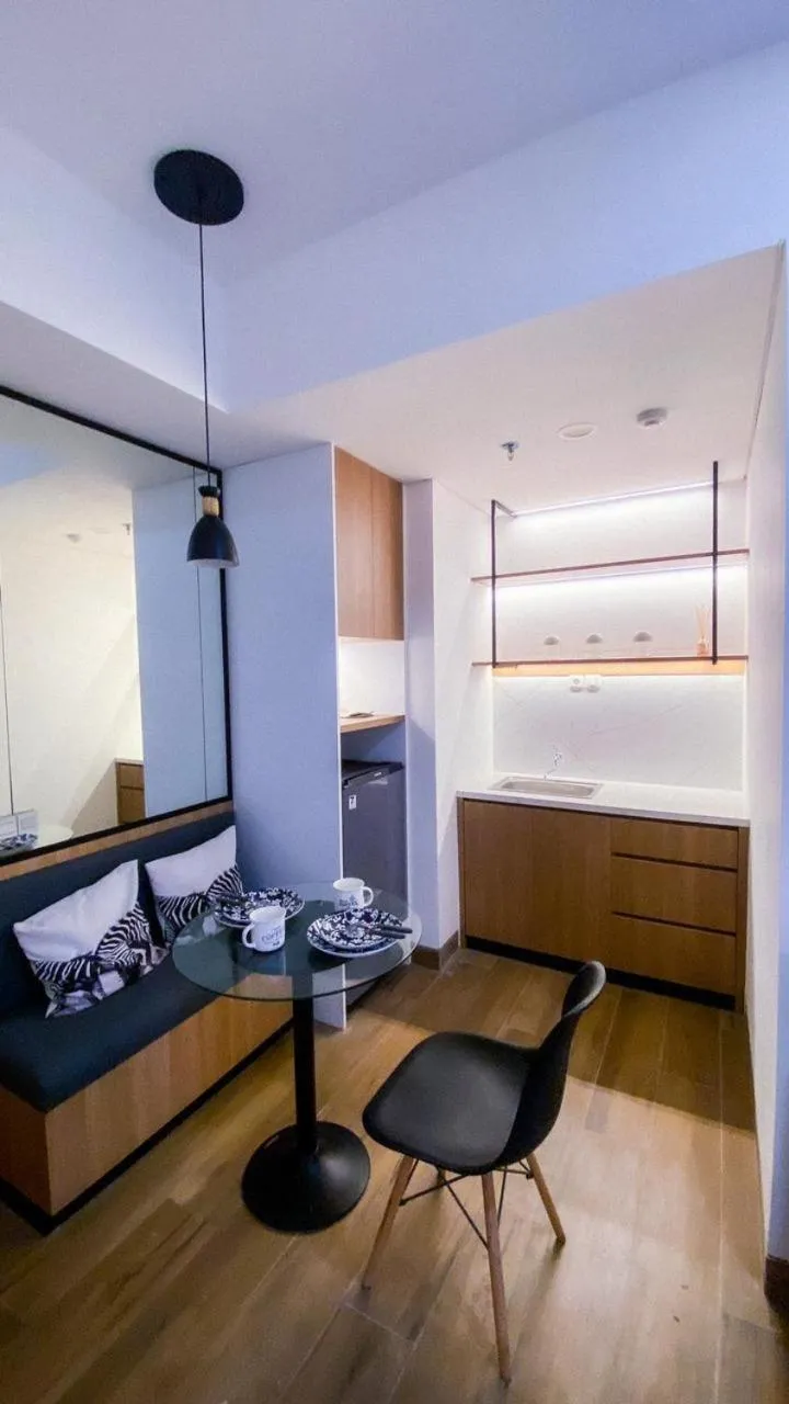 Living room in Menara One Hotel by Menara Santosa