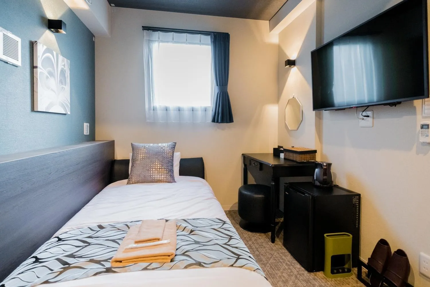 Bed in UCHI Asakusabashi