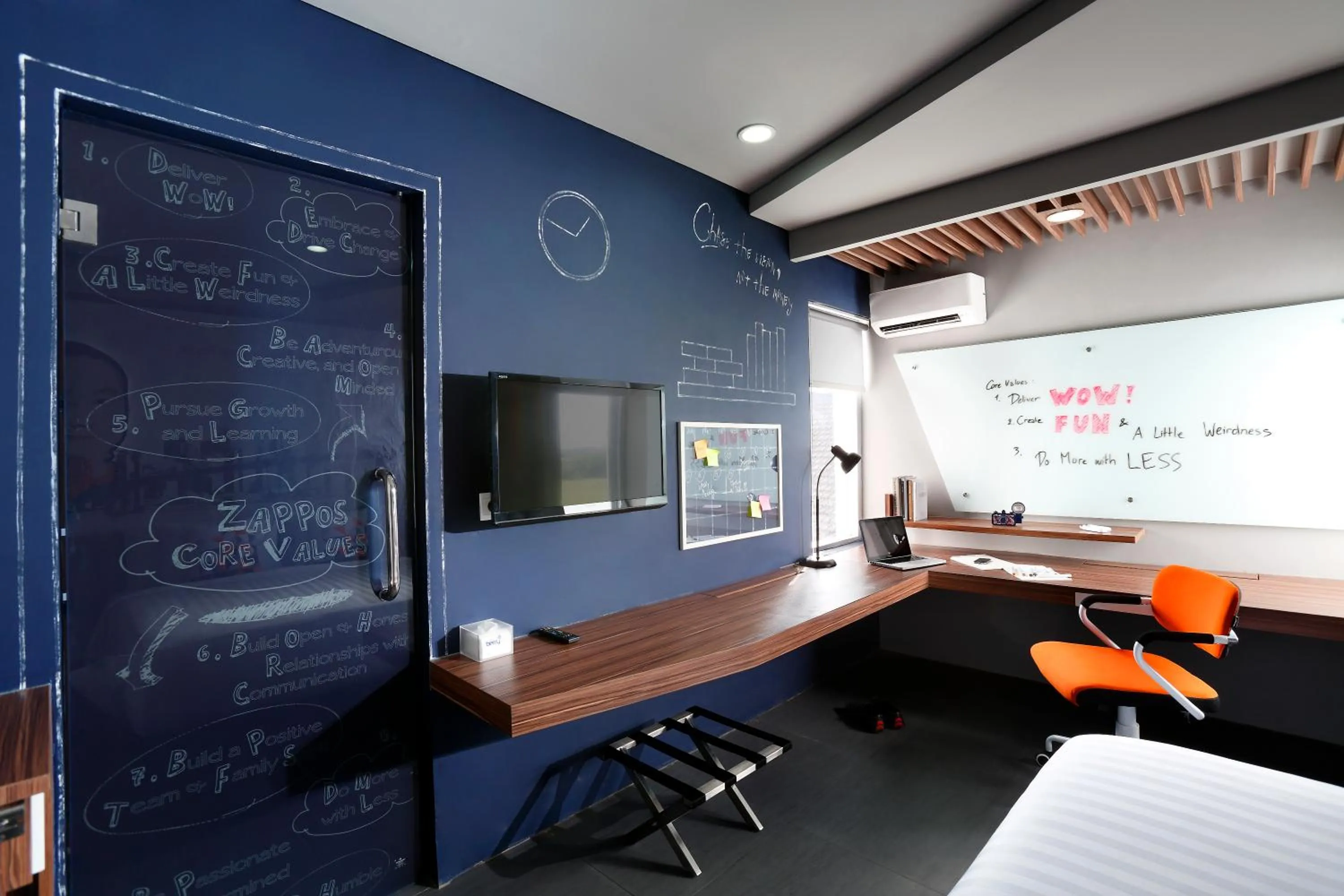 Berry Biz Hotel Sunset Road