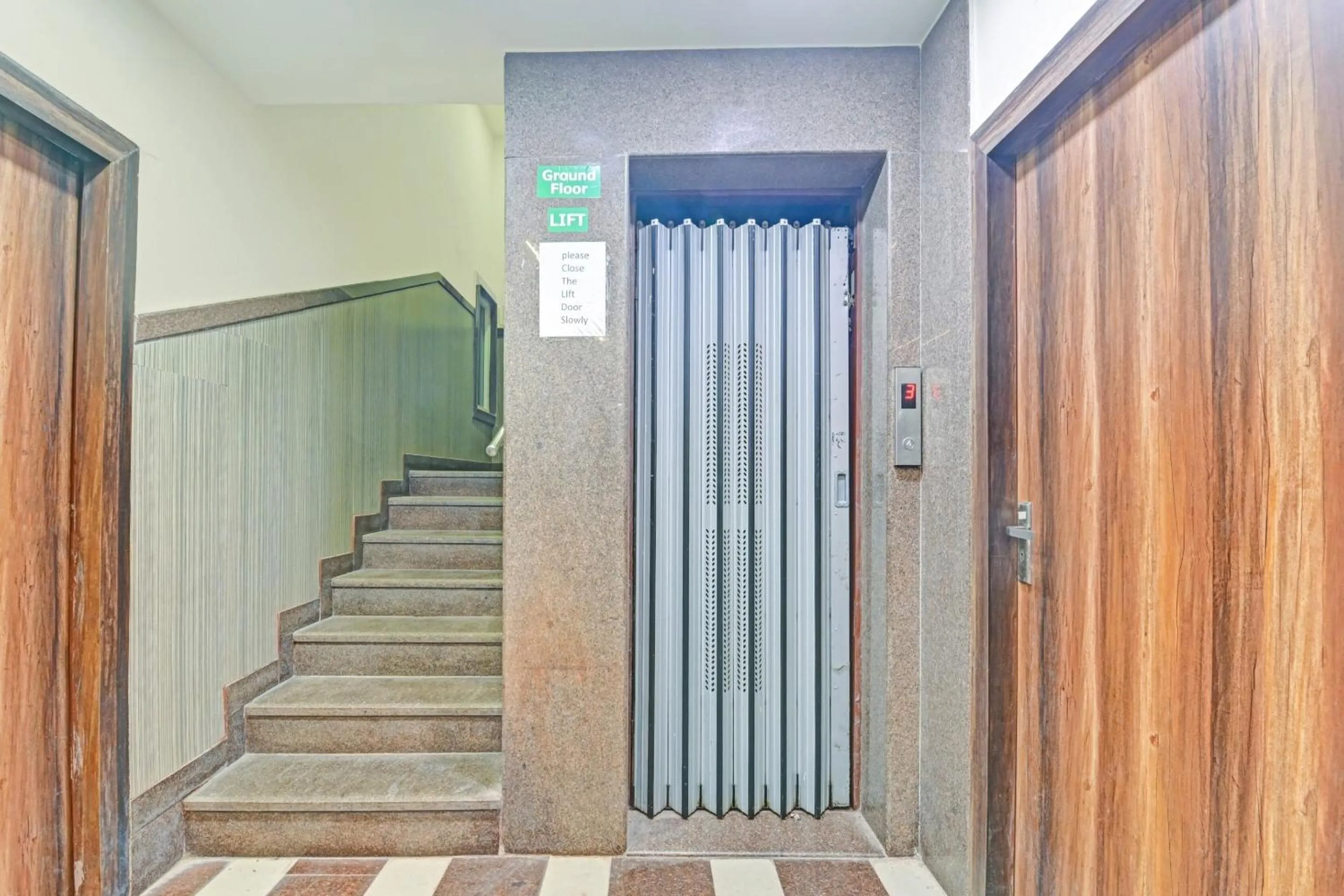 Other in Collection O Mohan Paradise