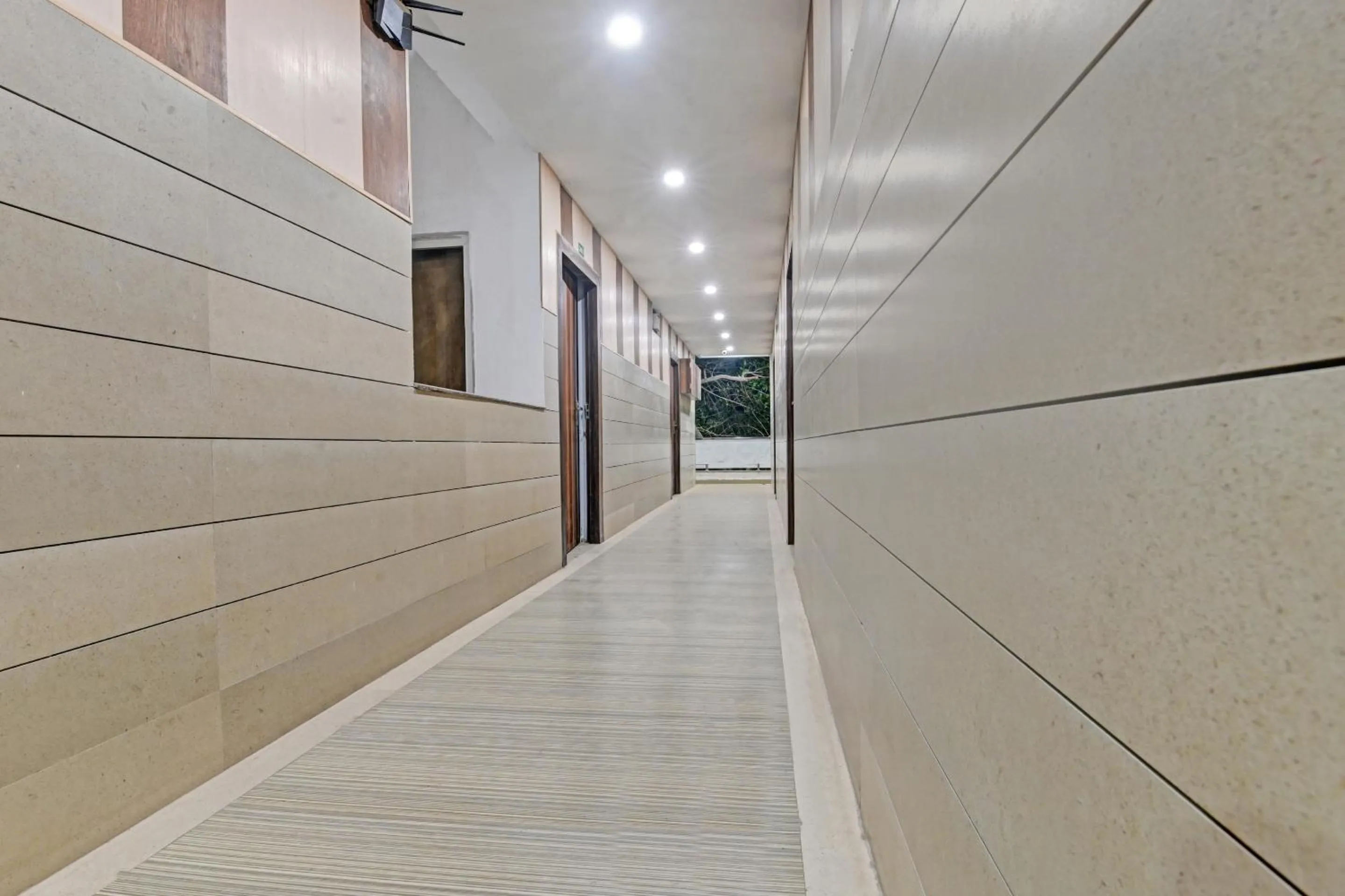 Other in Collection O Mohan Paradise