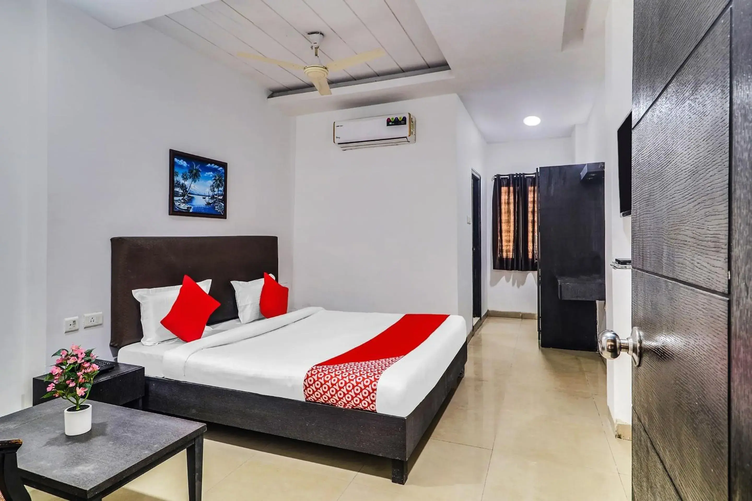 Super Hotel O Qualia Hotel Dilsukhnagar Near Dilsukhnagar Metro Station Super Hotel O Qualia Hotel Dilsukhnagar Near Dilsukhnagar Metro Station