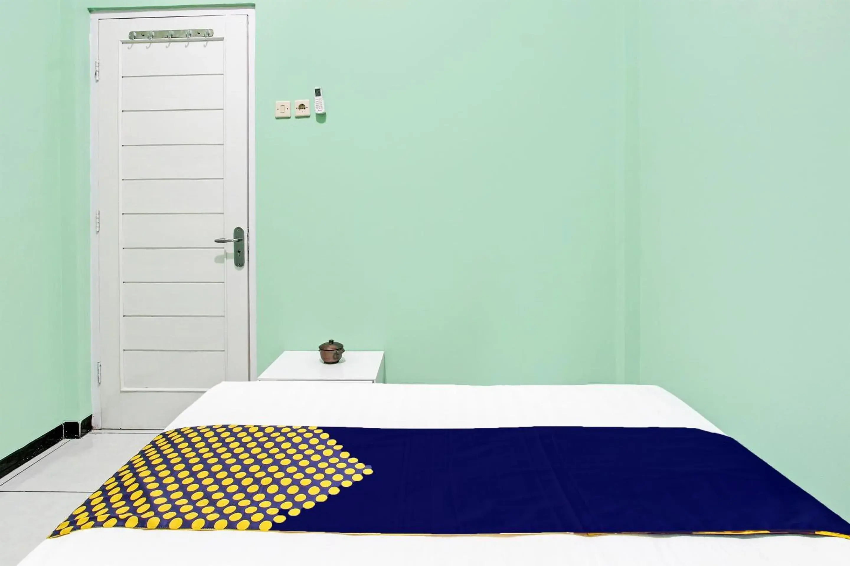 Bedroom, Bed in Hotel O Homestay Grand Mahkota Permai Syariah Bedroom, Bed in Hotel O Homestay Grand Mahkota Permai Syariah