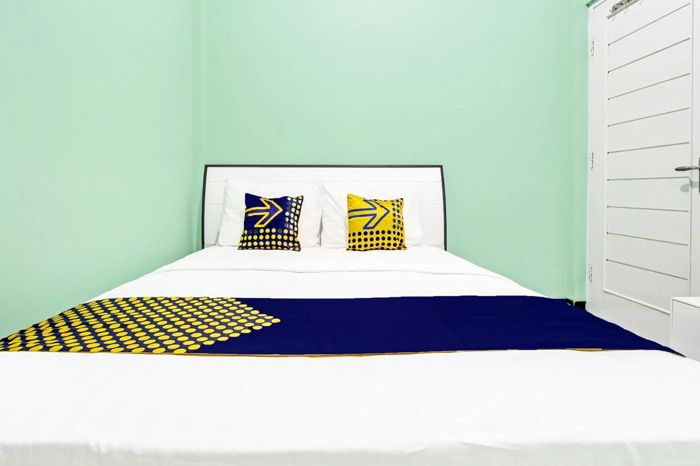 Bedroom, Bed in Hotel O Homestay Grand Mahkota Permai Syariah Bedroom, Bed in Hotel O Homestay Grand Mahkota Permai Syariah