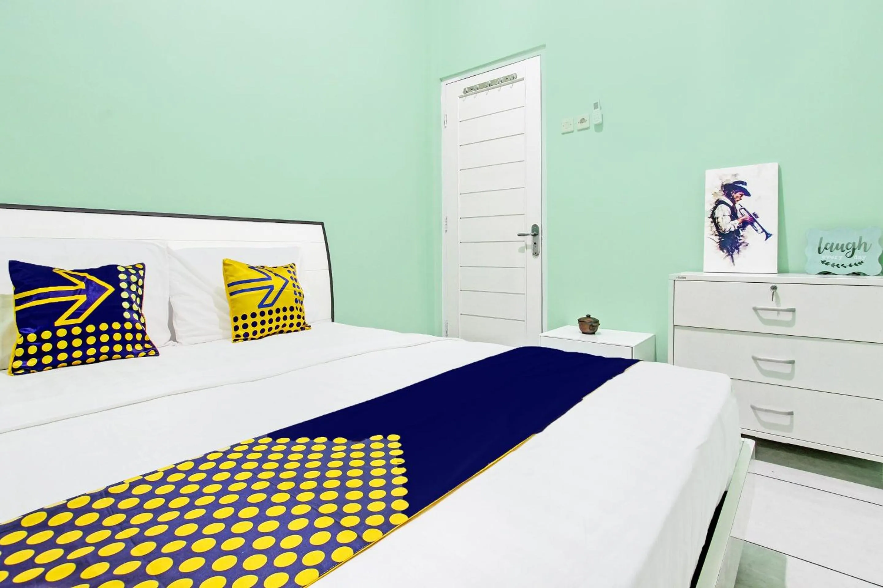 Bedroom, Bed in Hotel O Homestay Grand Mahkota Permai Syariah