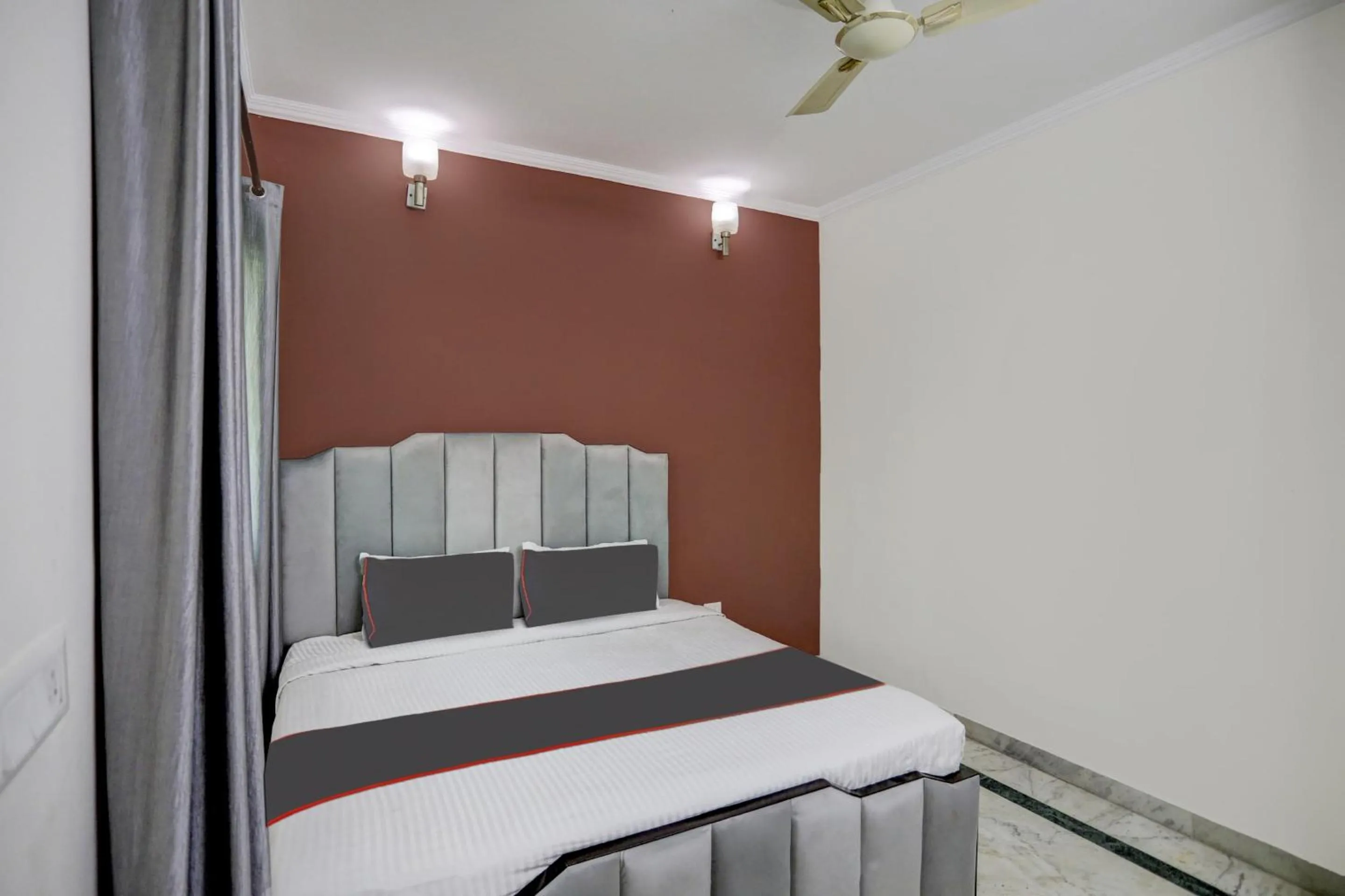 Bedroom, Bed in Hotel O Uk House Residency