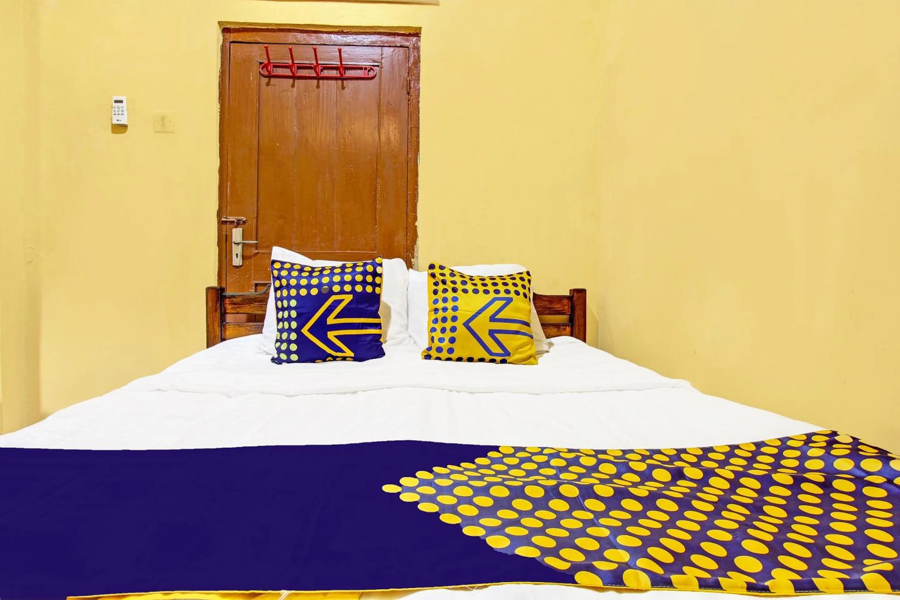 Bedroom, Bed in Hotel O Homestay Akbar Aufa Syariah