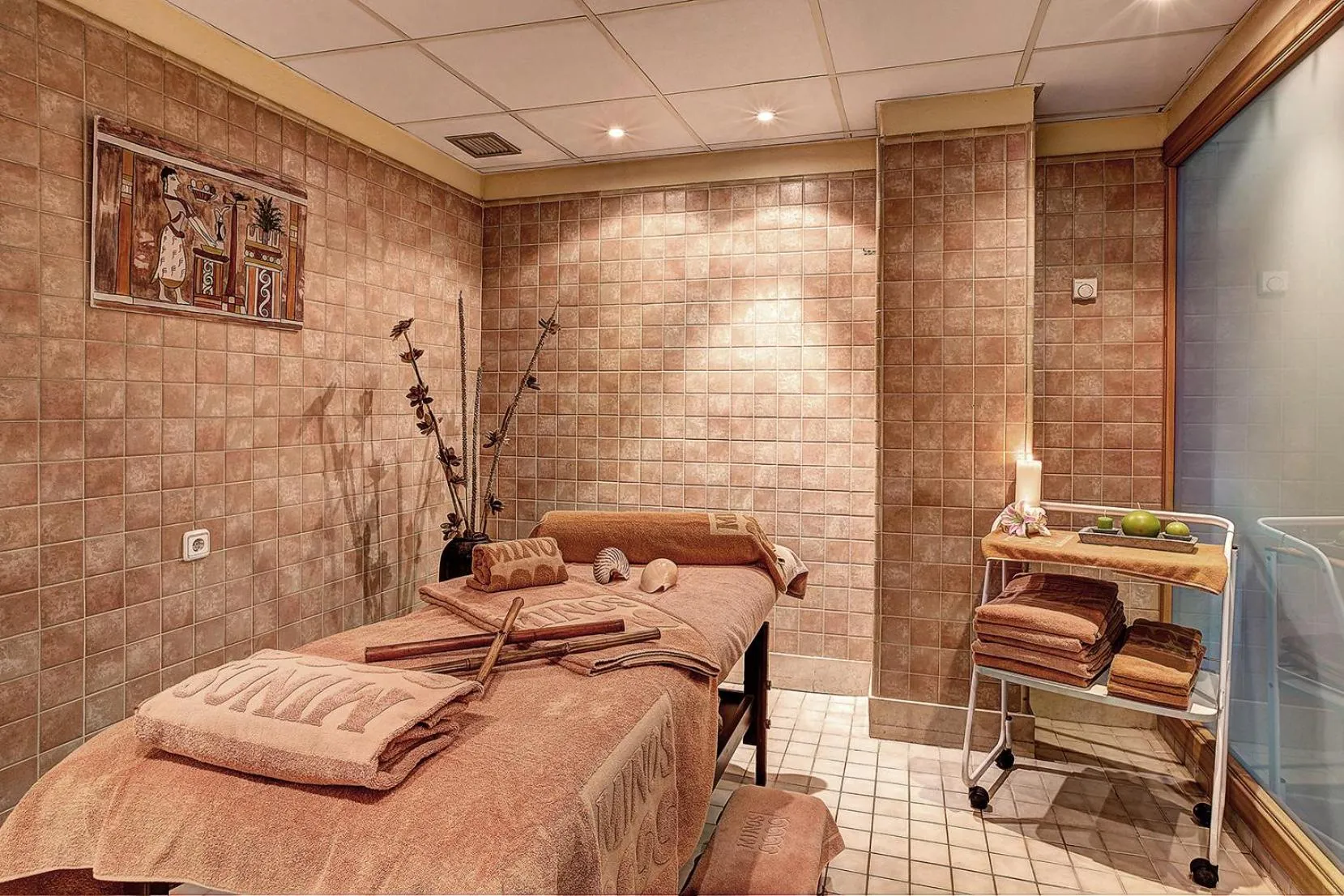 Massage, Bed in Peñiscola Plaza Suites