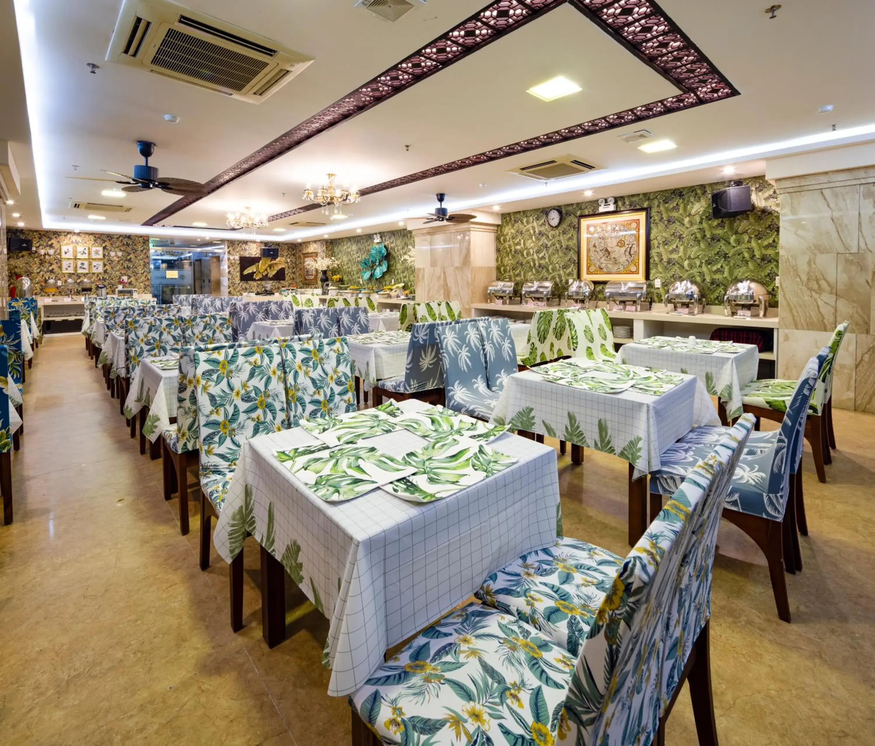 Restaurant/places to eat in DB Hotel Nha Trang Restaurant/places to eat in DB Hotel Nha Trang