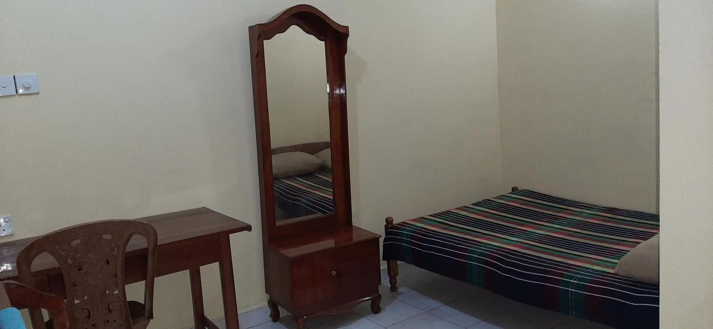 Bedroom, Bed in Yunal inn