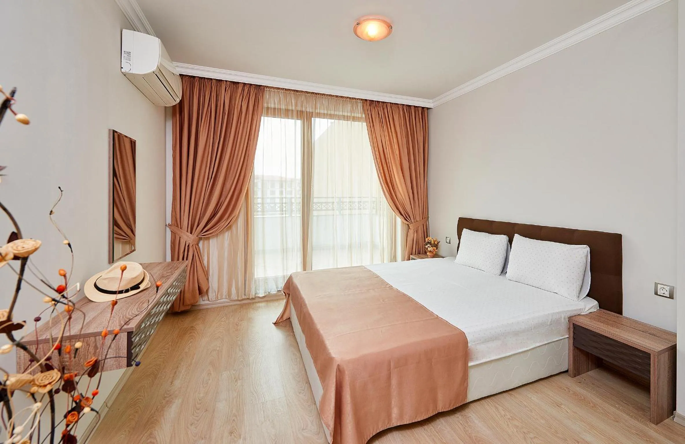 Apartment with Sea View in Boutique Rose Gardens Pomorie