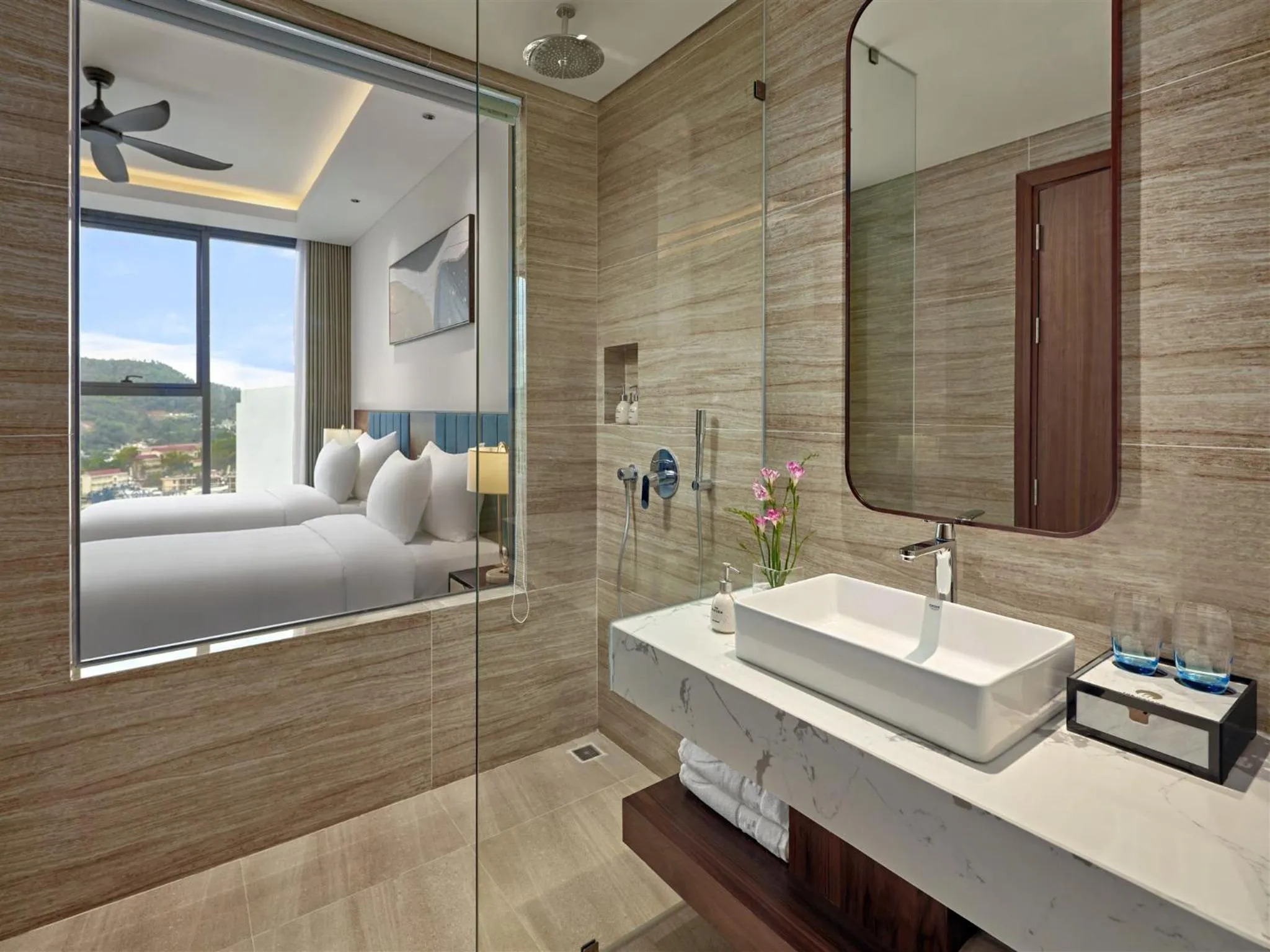 Bathroom in The Watson Premium HaLong Hotel