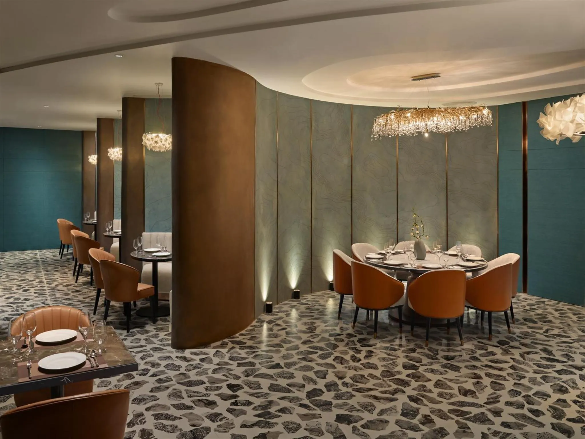 Restaurant/places to eat in The Watson Premium HaLong Hotel