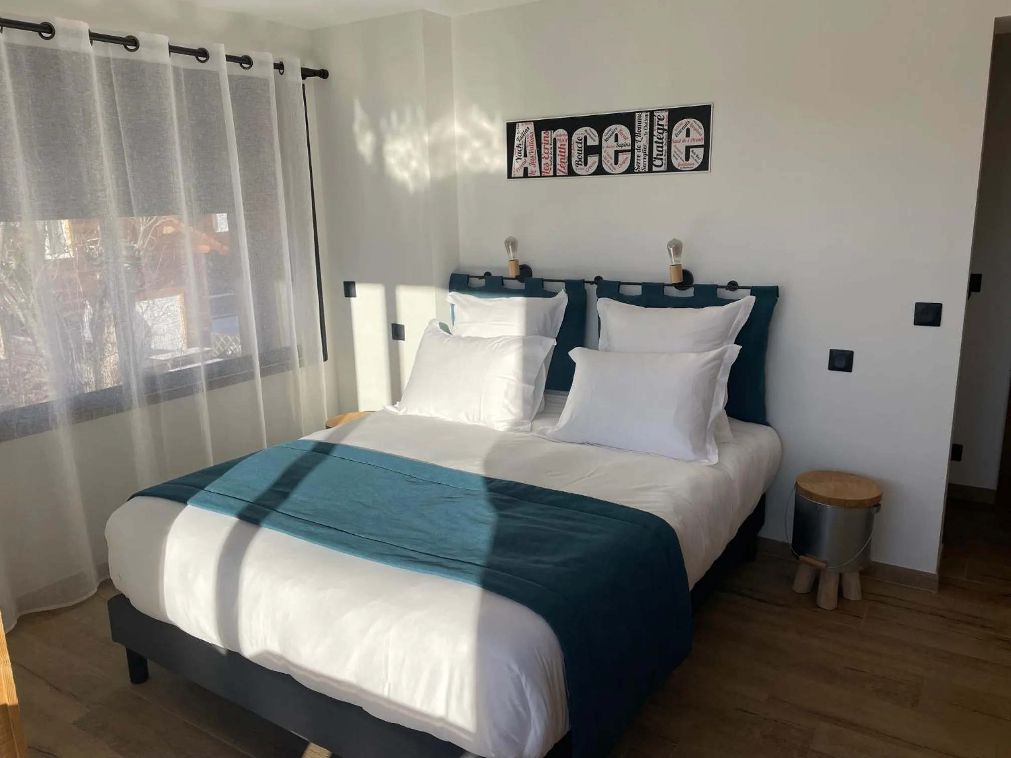 Bed in Appart Hôtel Le JAS