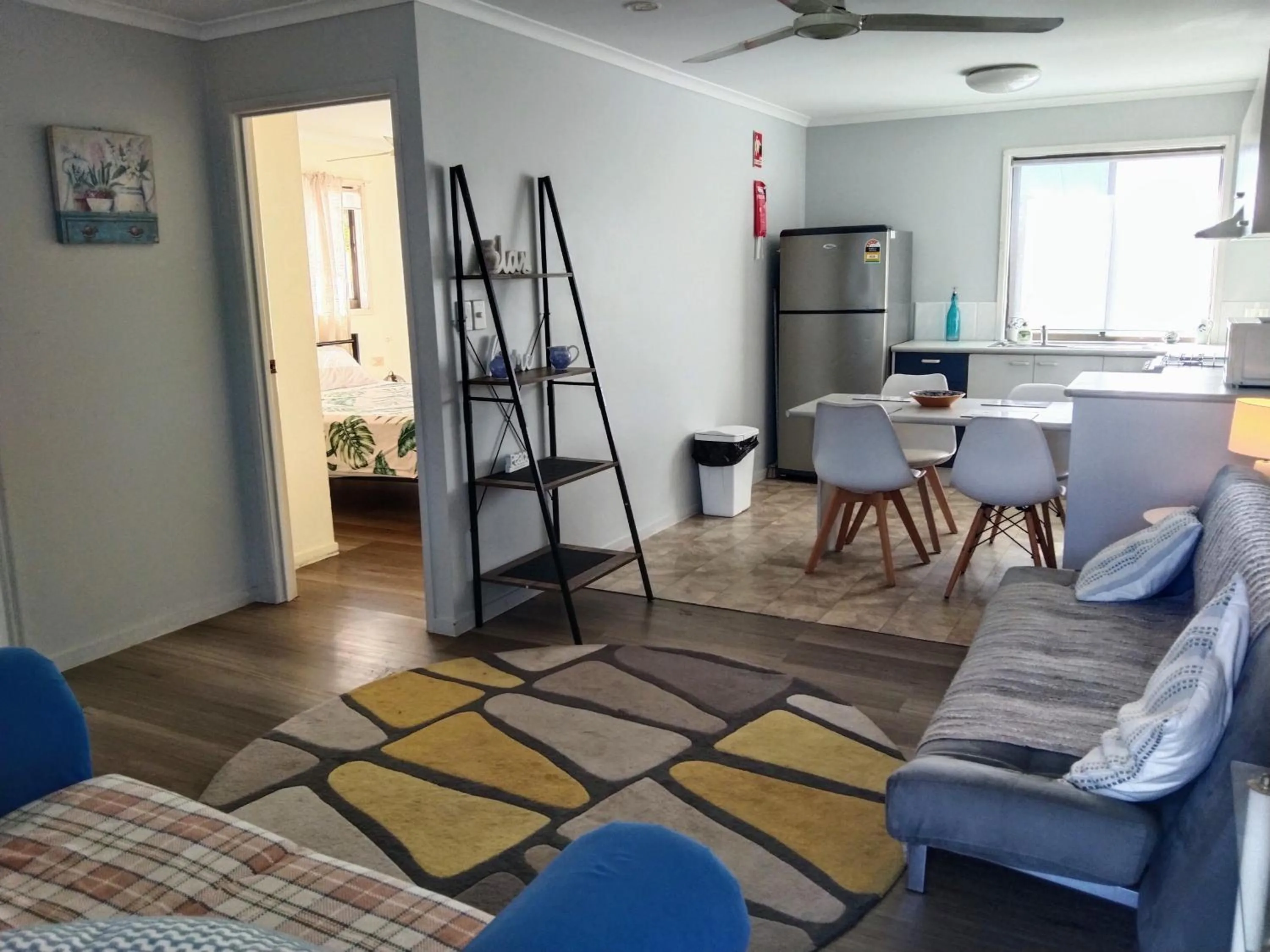 Bargara Beach Motor Inn budget accommodation pet friendly on application