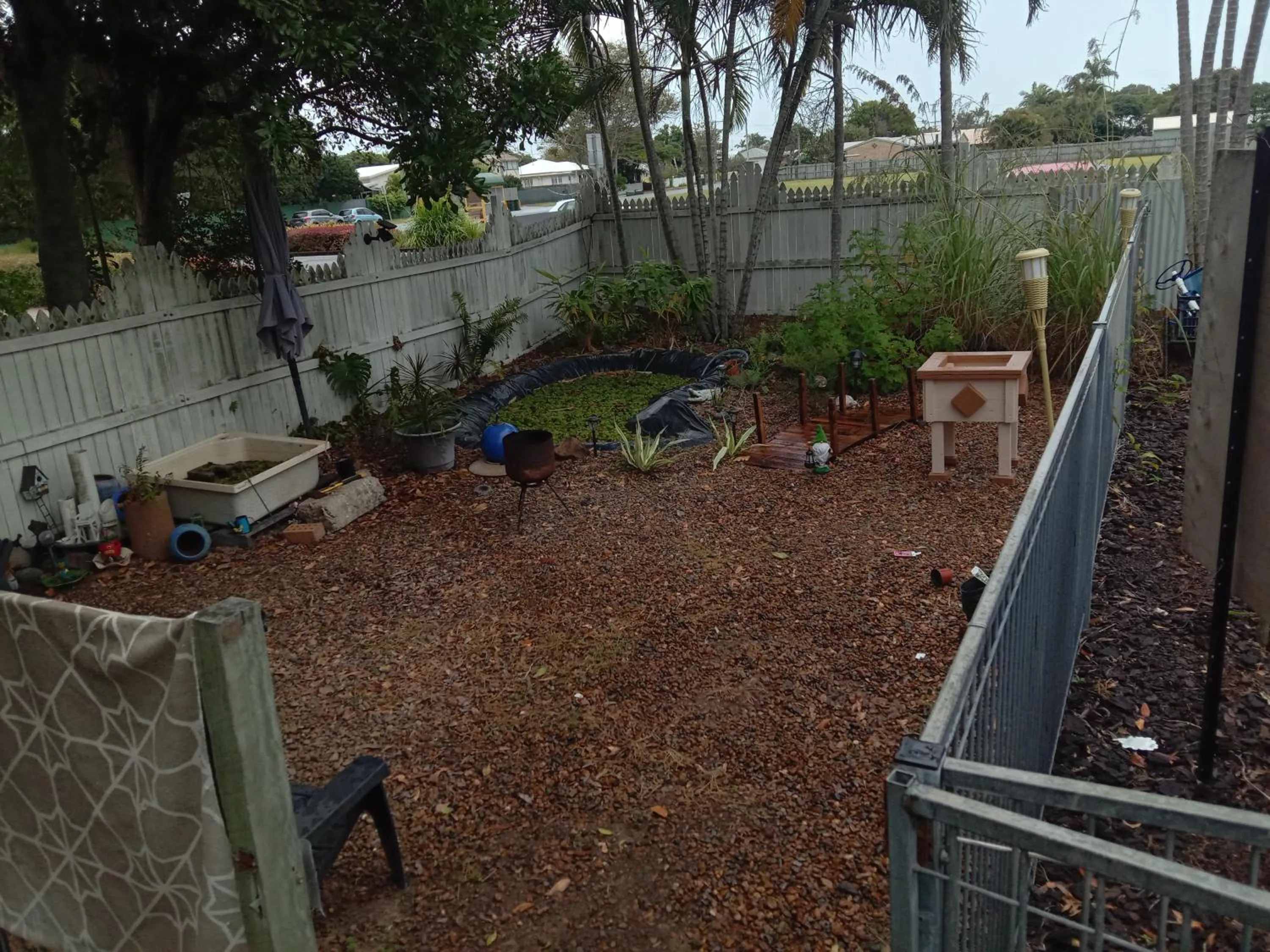Bargara Beach Motor Inn budget accommodation pet friendly on application