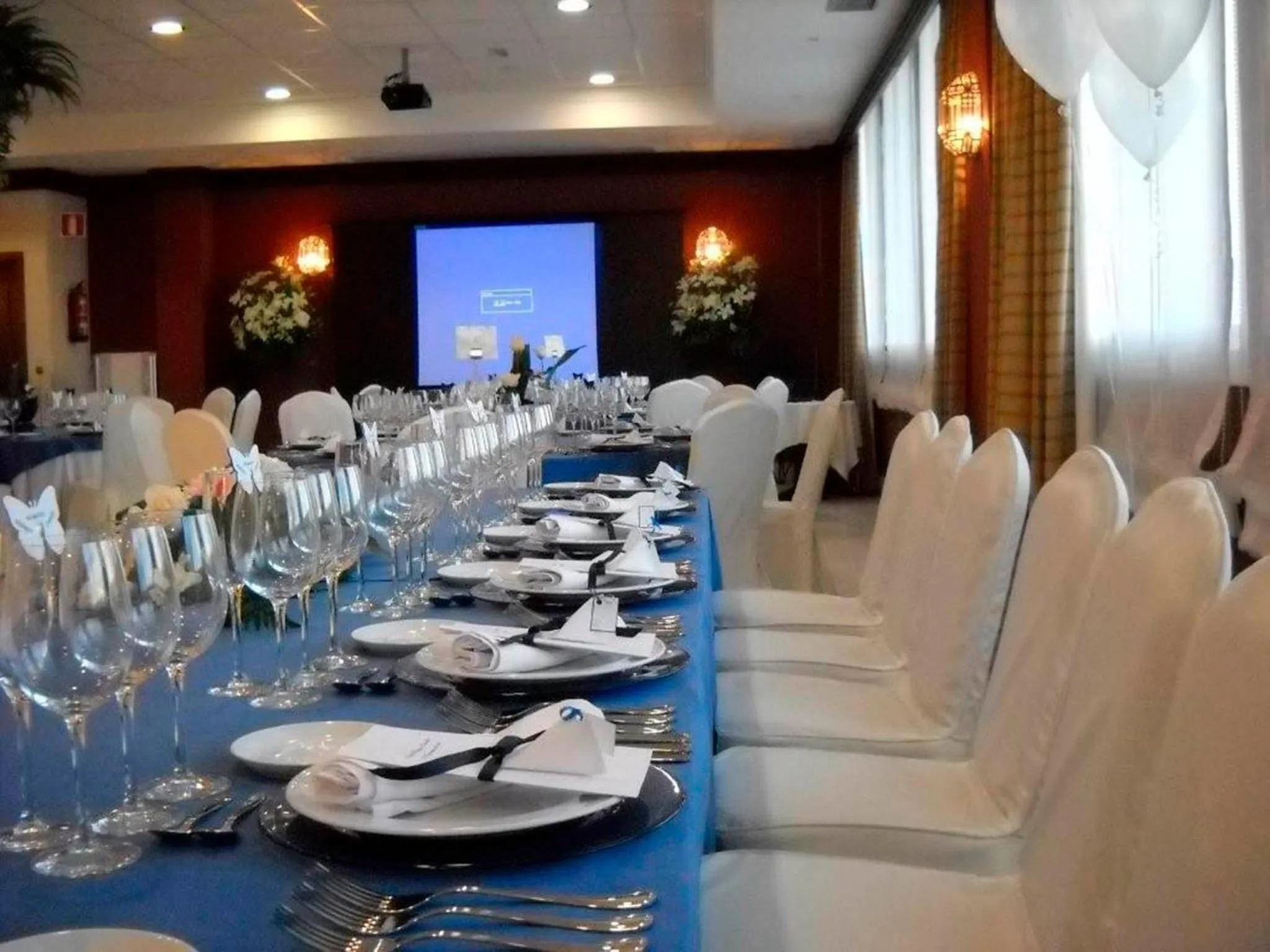 Banquet/Function facilities in Ohtels Cabogata