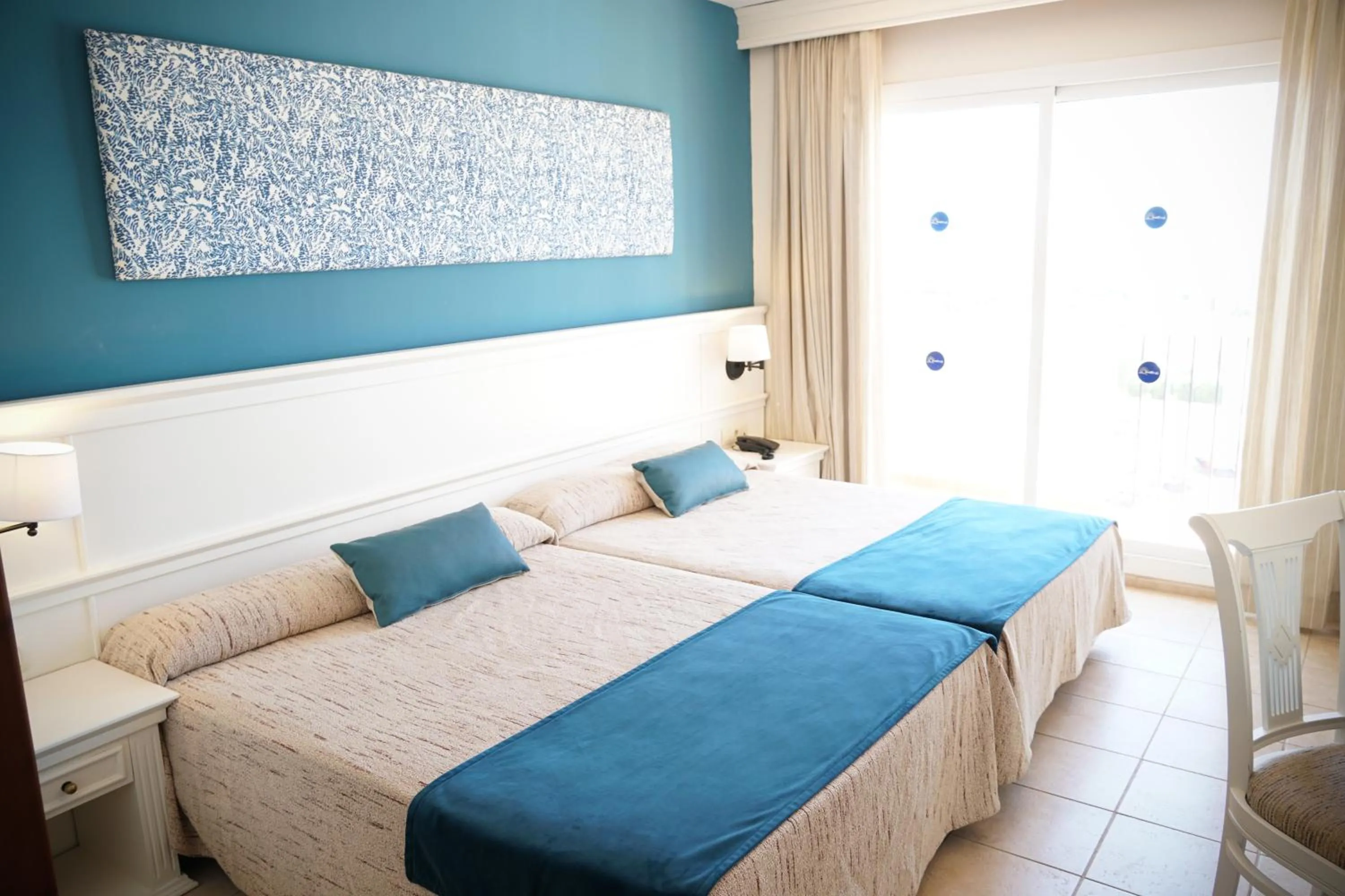 Bedroom, Bed in Ohtels Cabogata