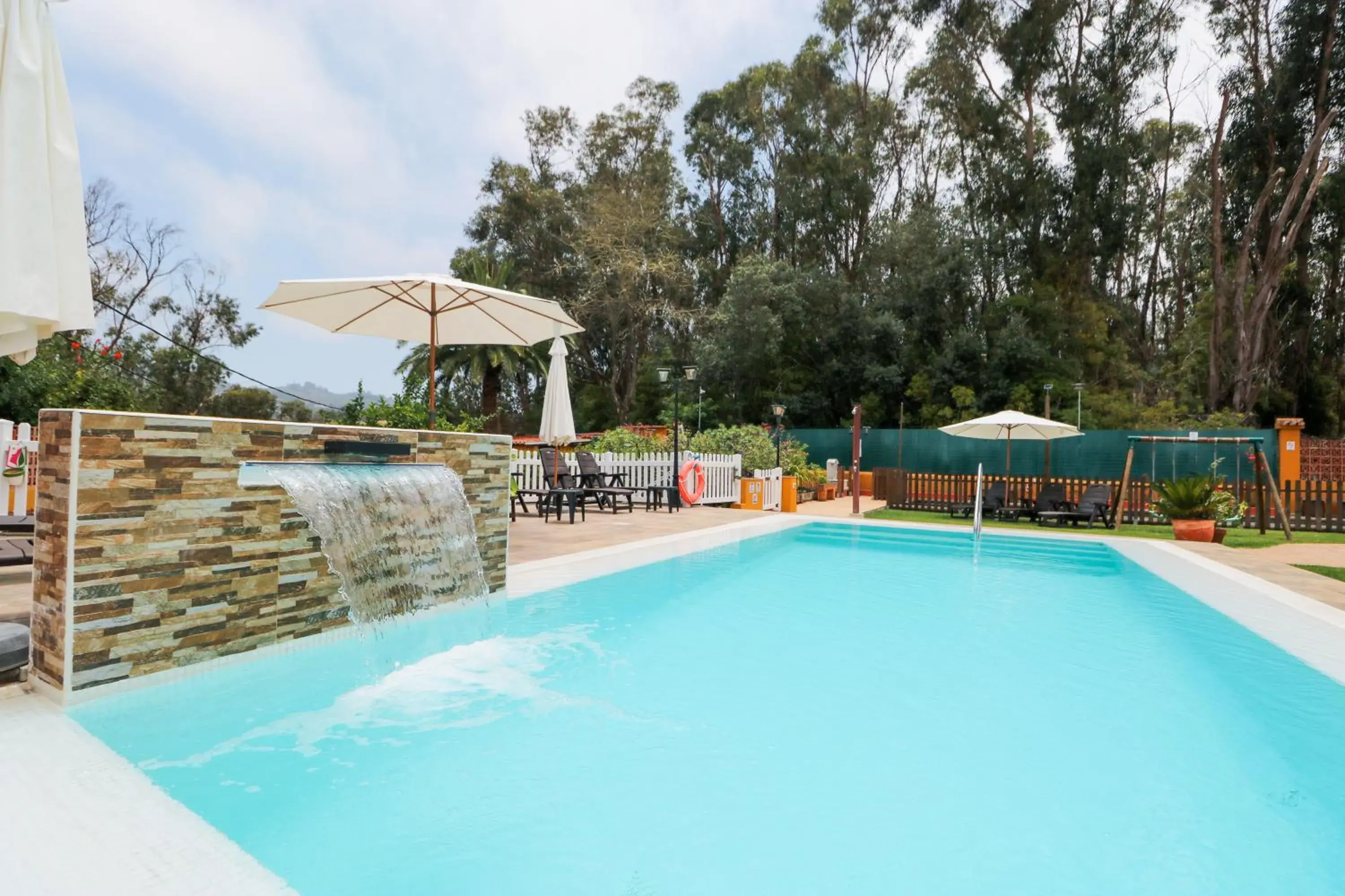 Majestic Mountain Villa with heated pool Majestic Mountain Villa with heated pool
