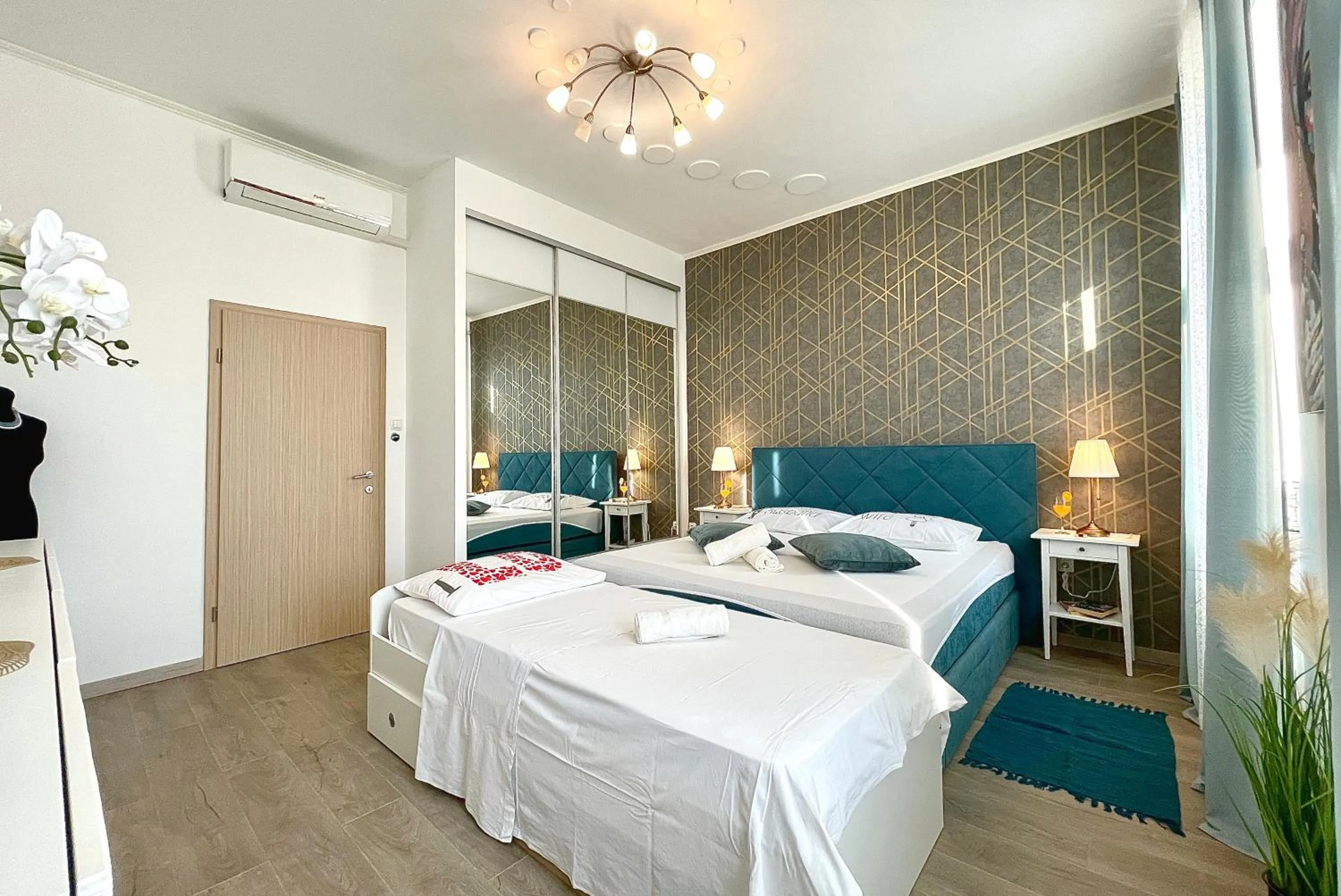 Bed in Nola H