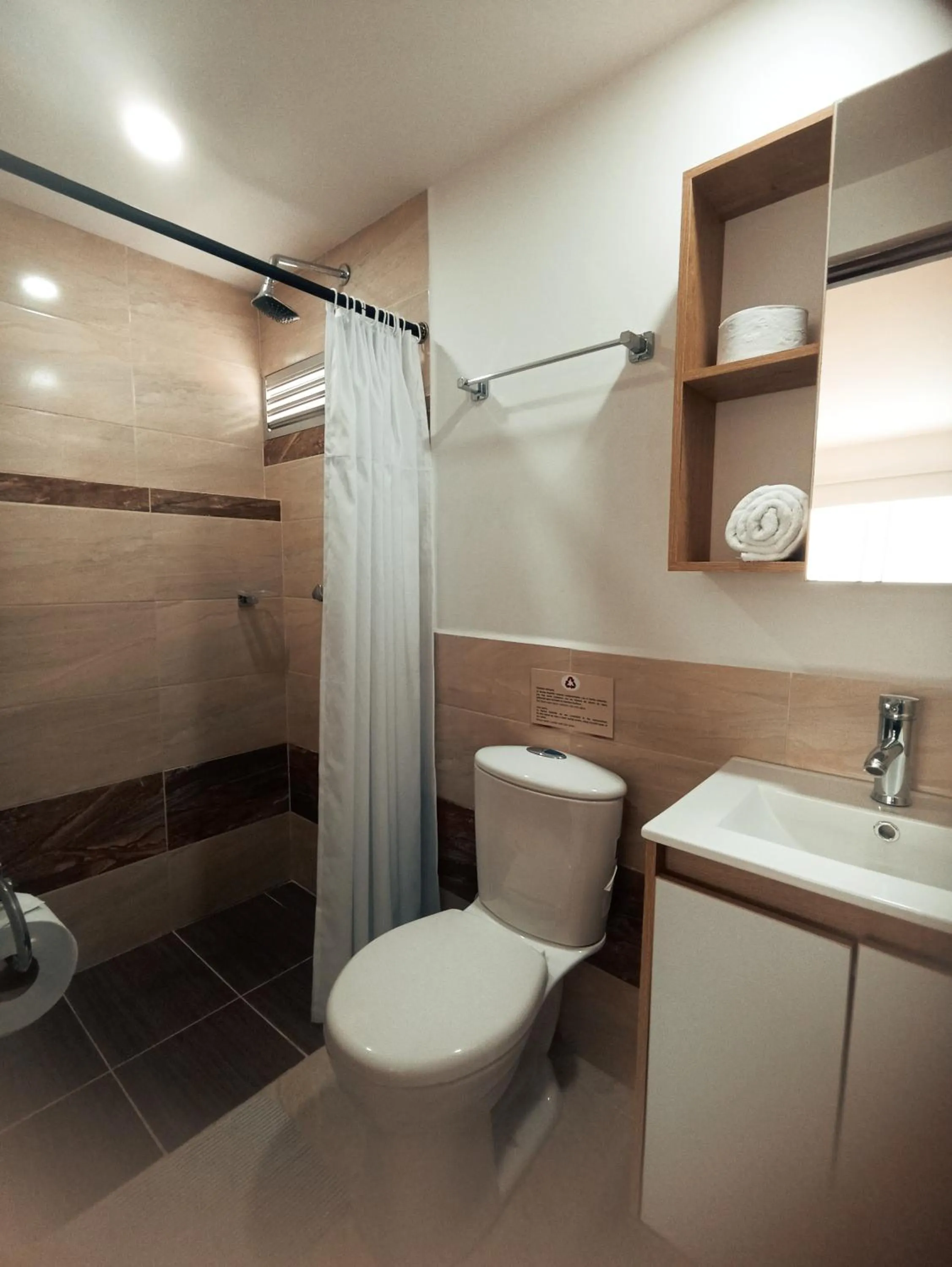 Bathroom in Laureles Guest House LGH Hotel