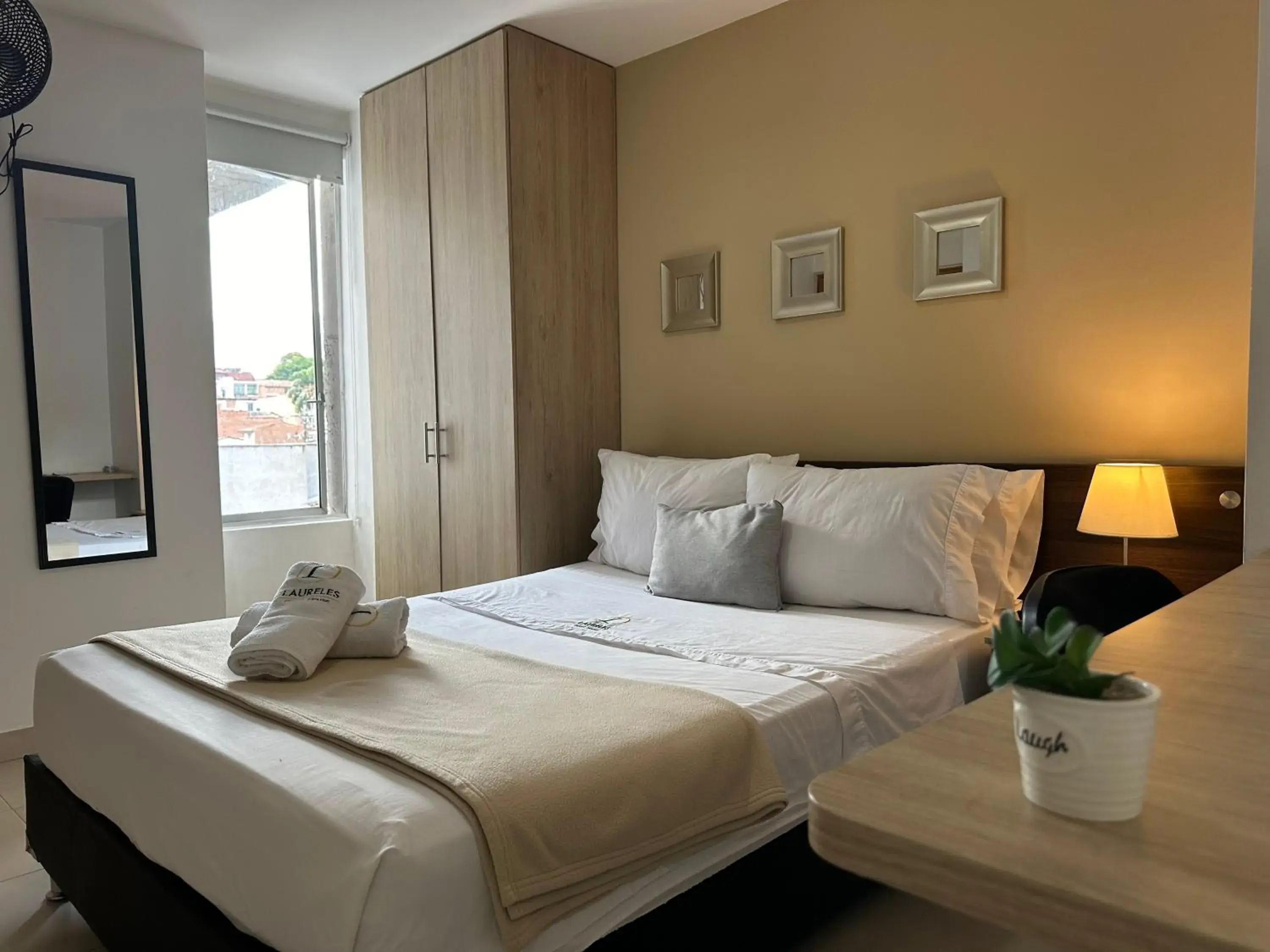 Standard Double Room - single occupancy in Laureles Guest House LGH Hotel Standard Double Room - single occupancy in Laureles Guest House LGH Hotel