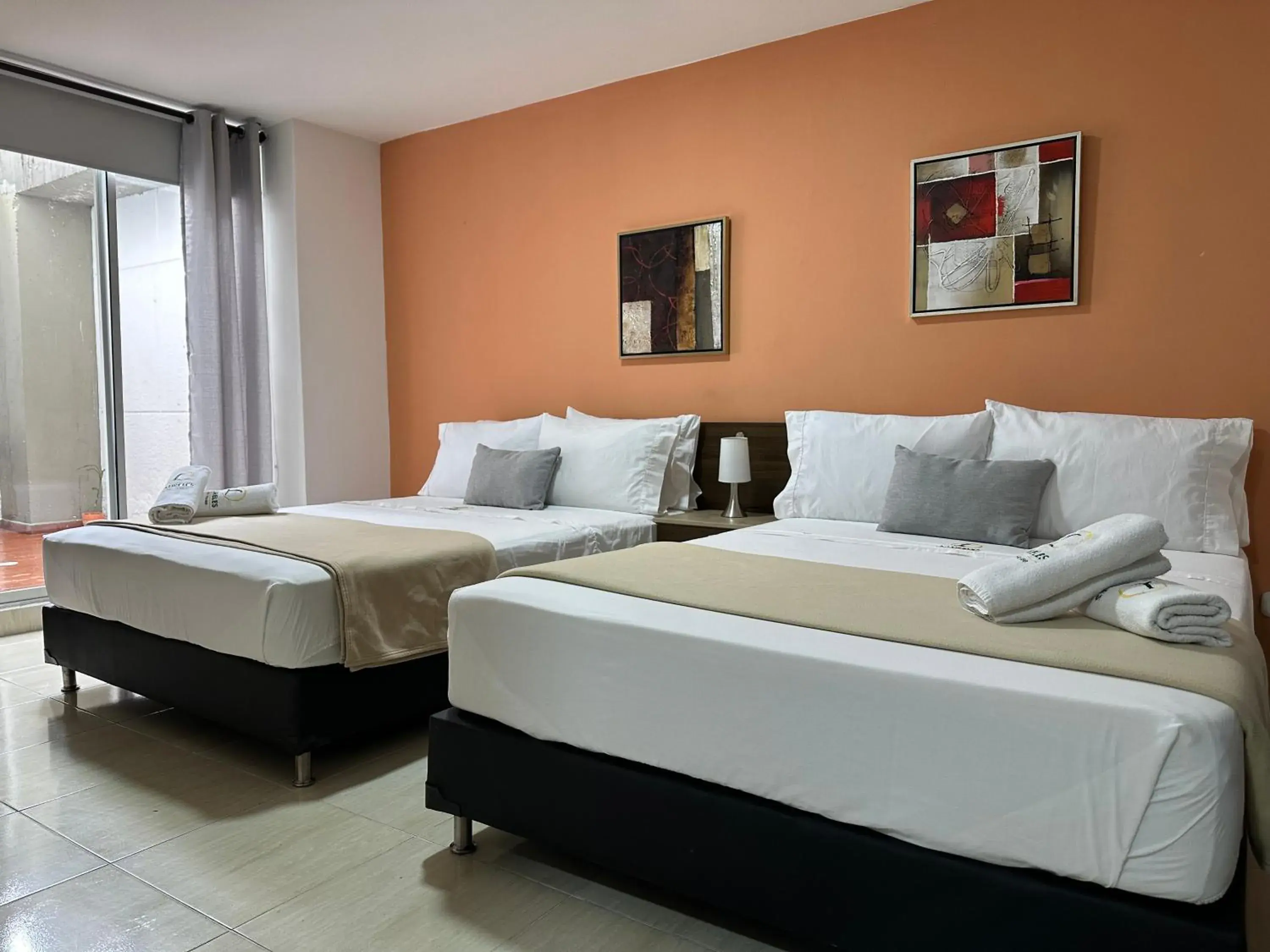 Double Room with Two Double Beds in Laureles Guest House LGH Hotel Double Room with Two Double Beds in Laureles Guest House LGH Hotel