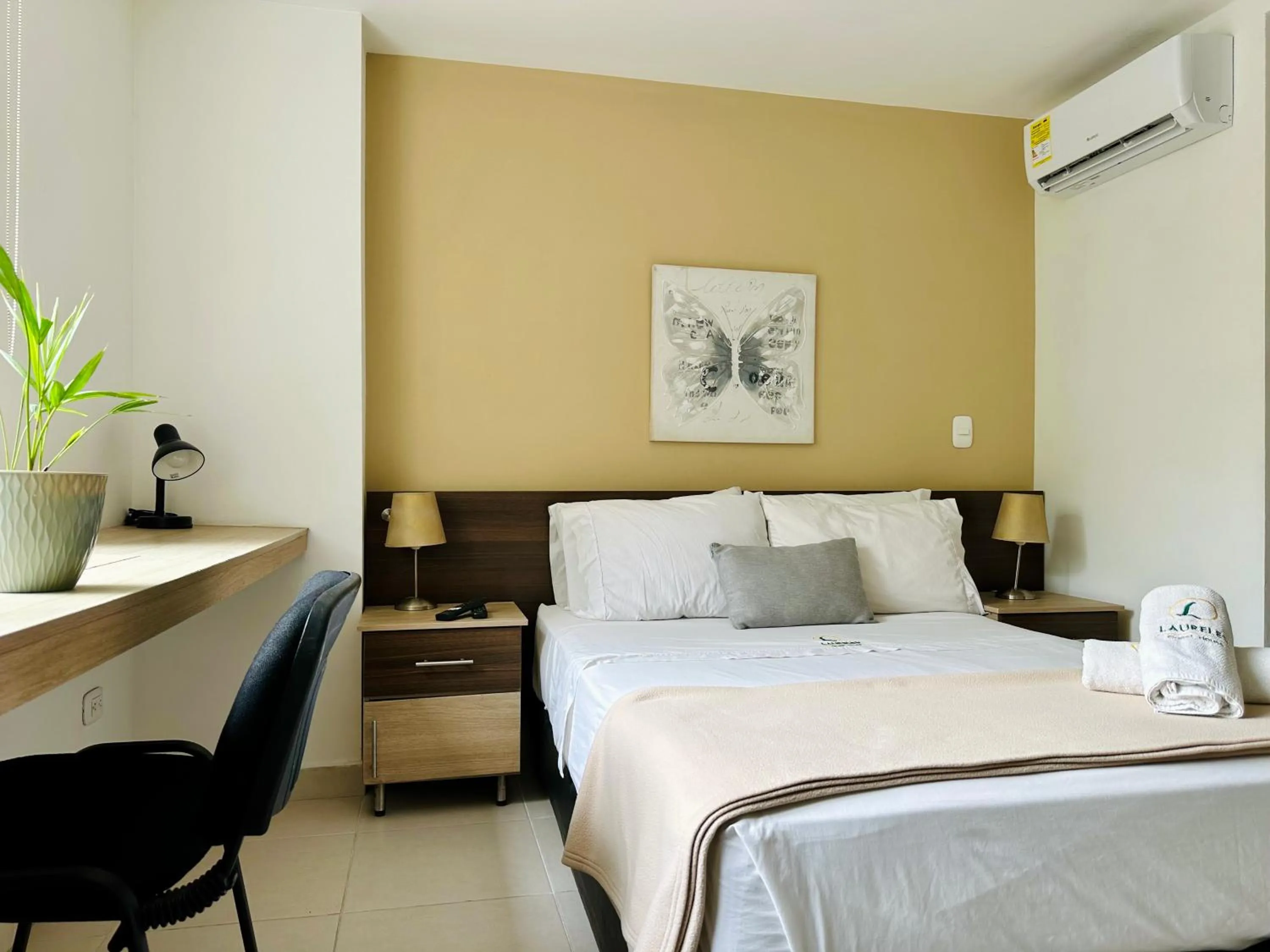 Bed in Laureles Guest House LGH Hotel