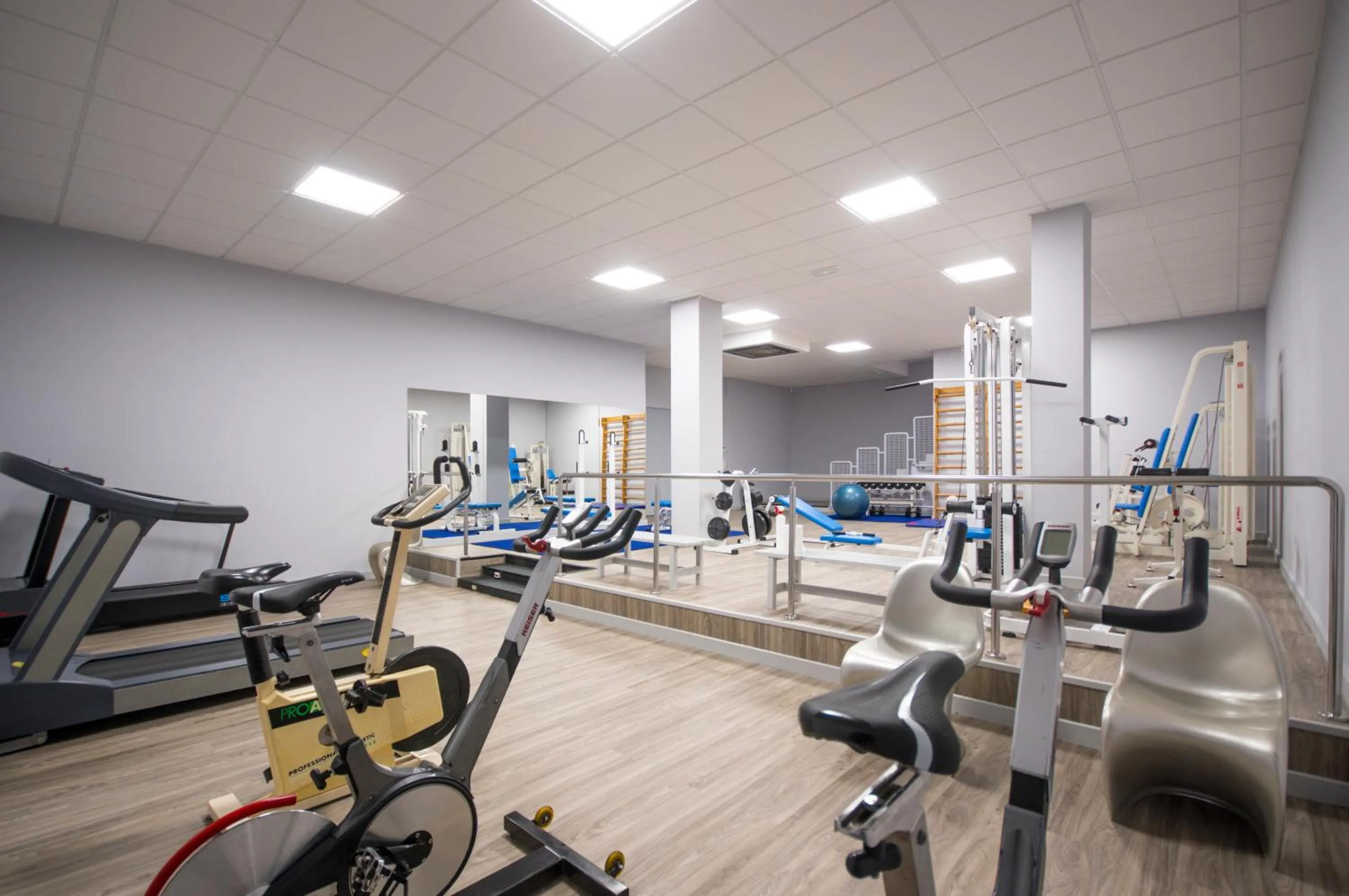 Fitness centre/facilities in Hotel Auditorio Santiago & Spa