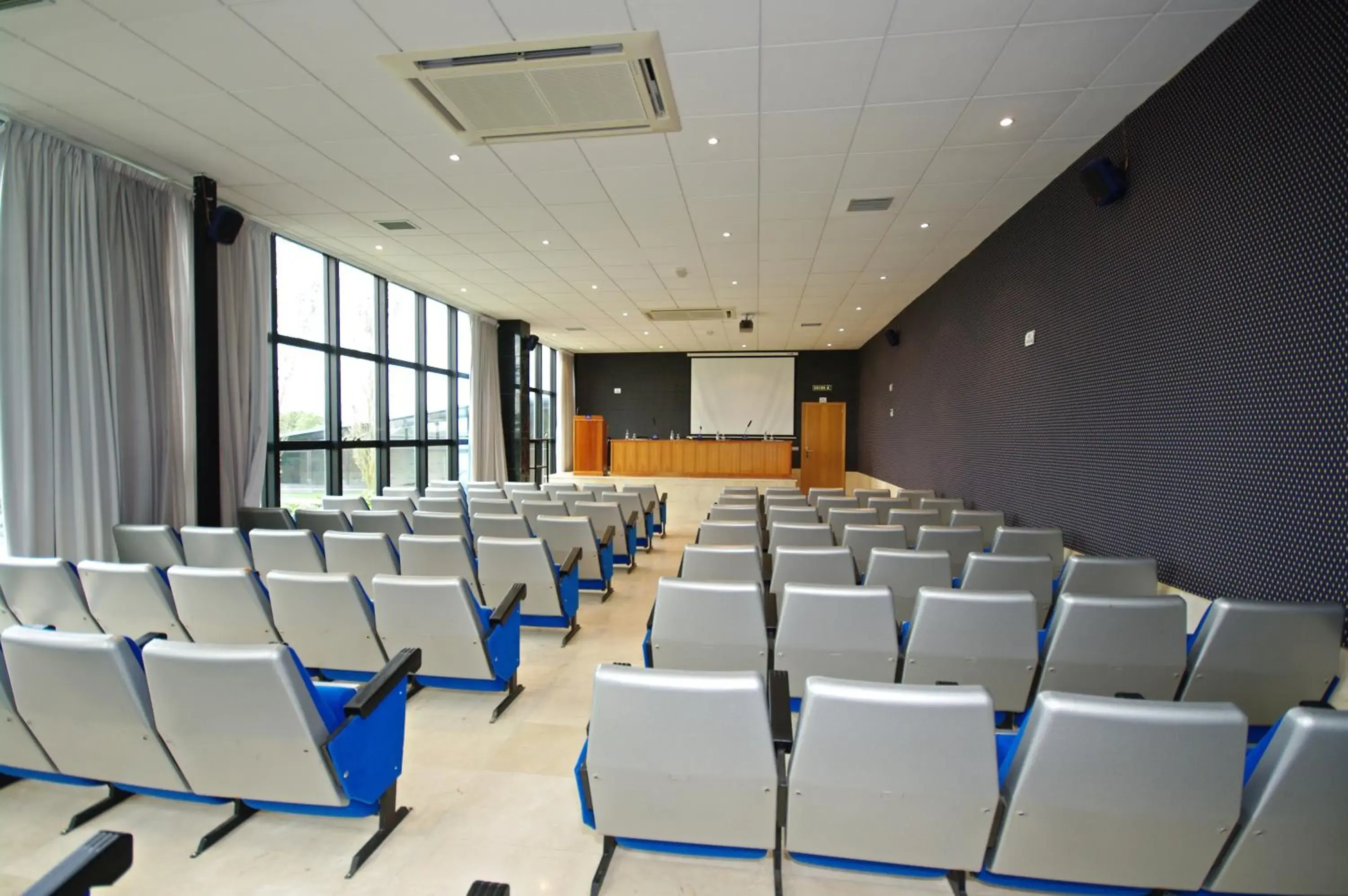 Living room in Hotel Auditorio Santiago & Spa Living room in Hotel Auditorio Santiago & Spa