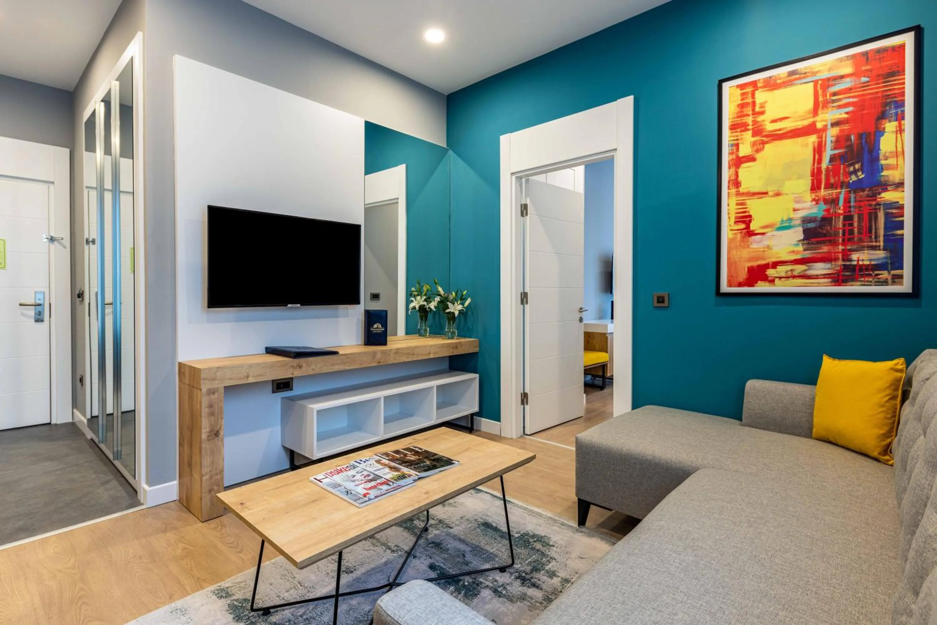 Living room in Days Inn & Suites by Wyndham Istanbul Esenyurt