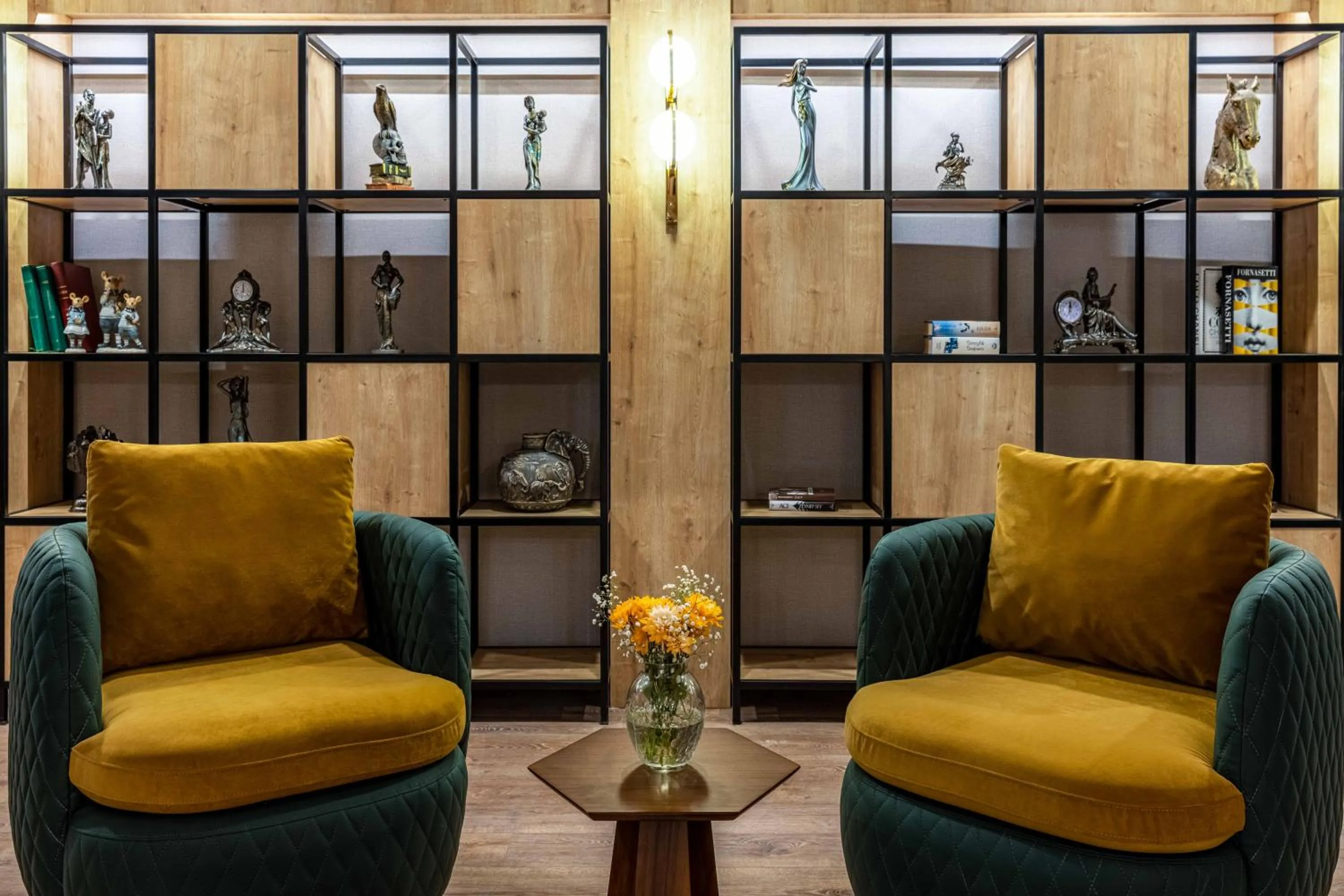 Seating area in Days Inn & Suites by Wyndham Istanbul Esenyurt