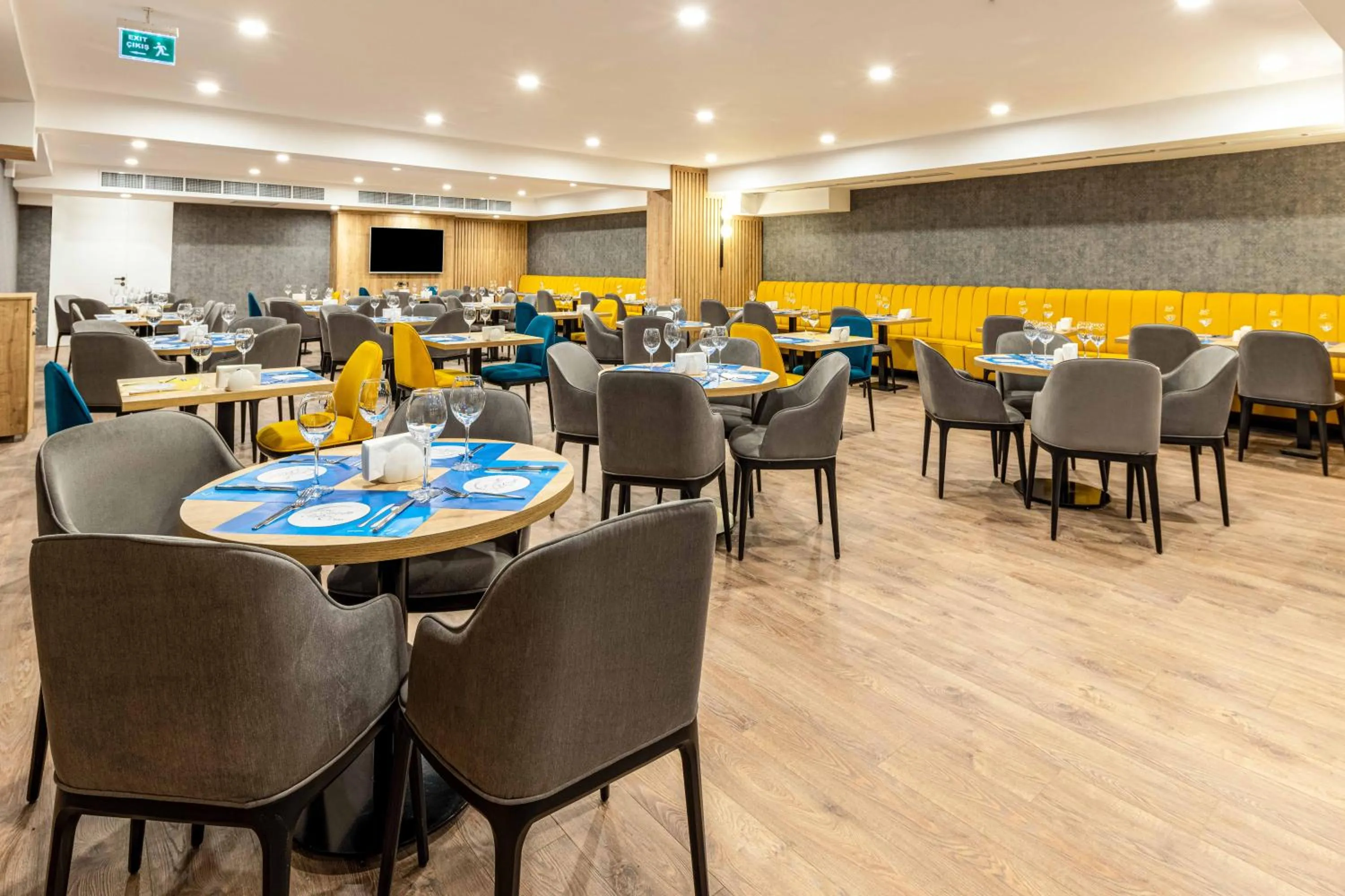 Restaurant/places to eat in Days Inn & Suites by Wyndham Istanbul Esenyurt