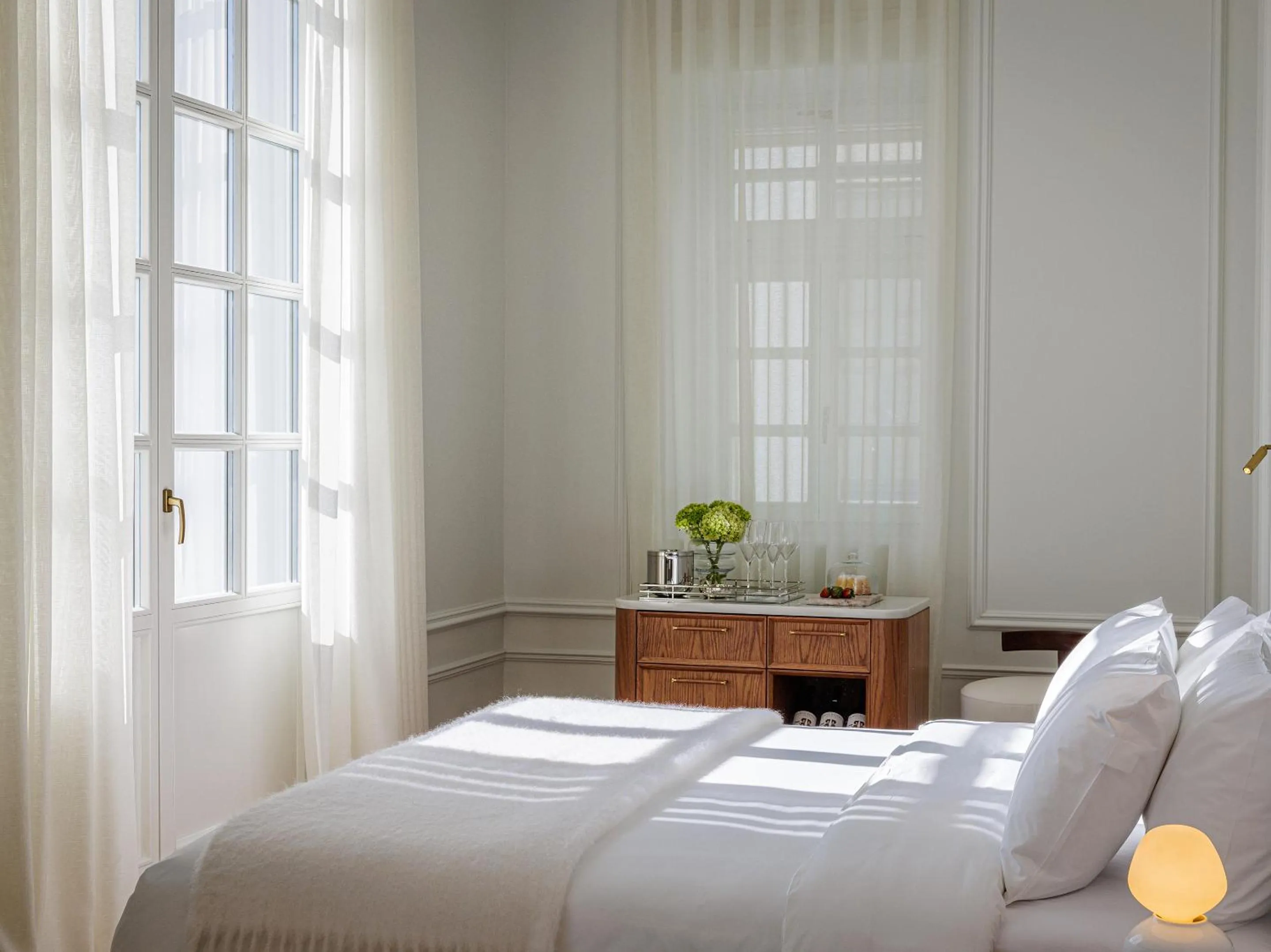 Bed in The Dolli at Acropolis, A Hotel to Live