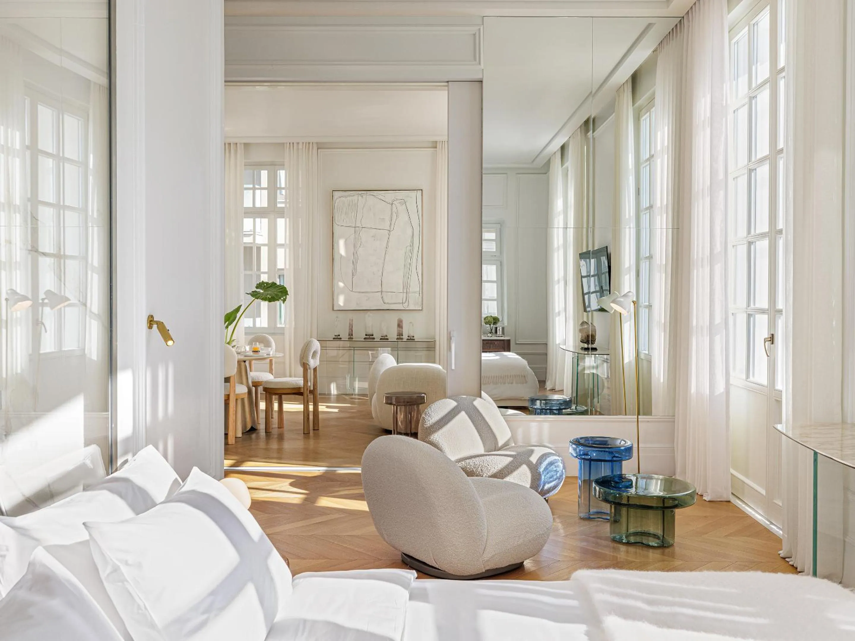 Bed in The Dolli at Acropolis, A Hotel to Live