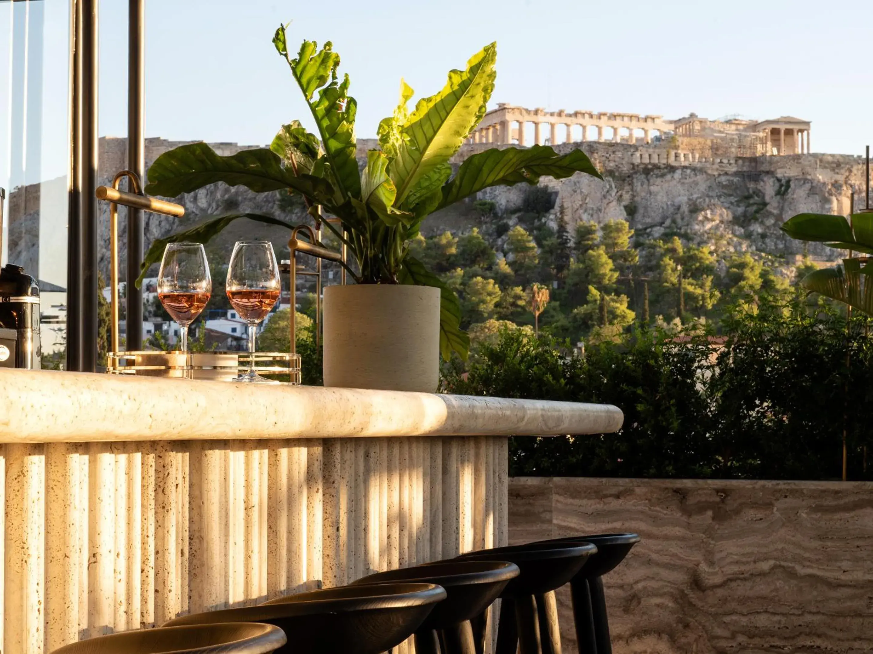 Lounge or bar in The Dolli at Acropolis, A Hotel to Live Lounge or bar in The Dolli at Acropolis, A Hotel to Live