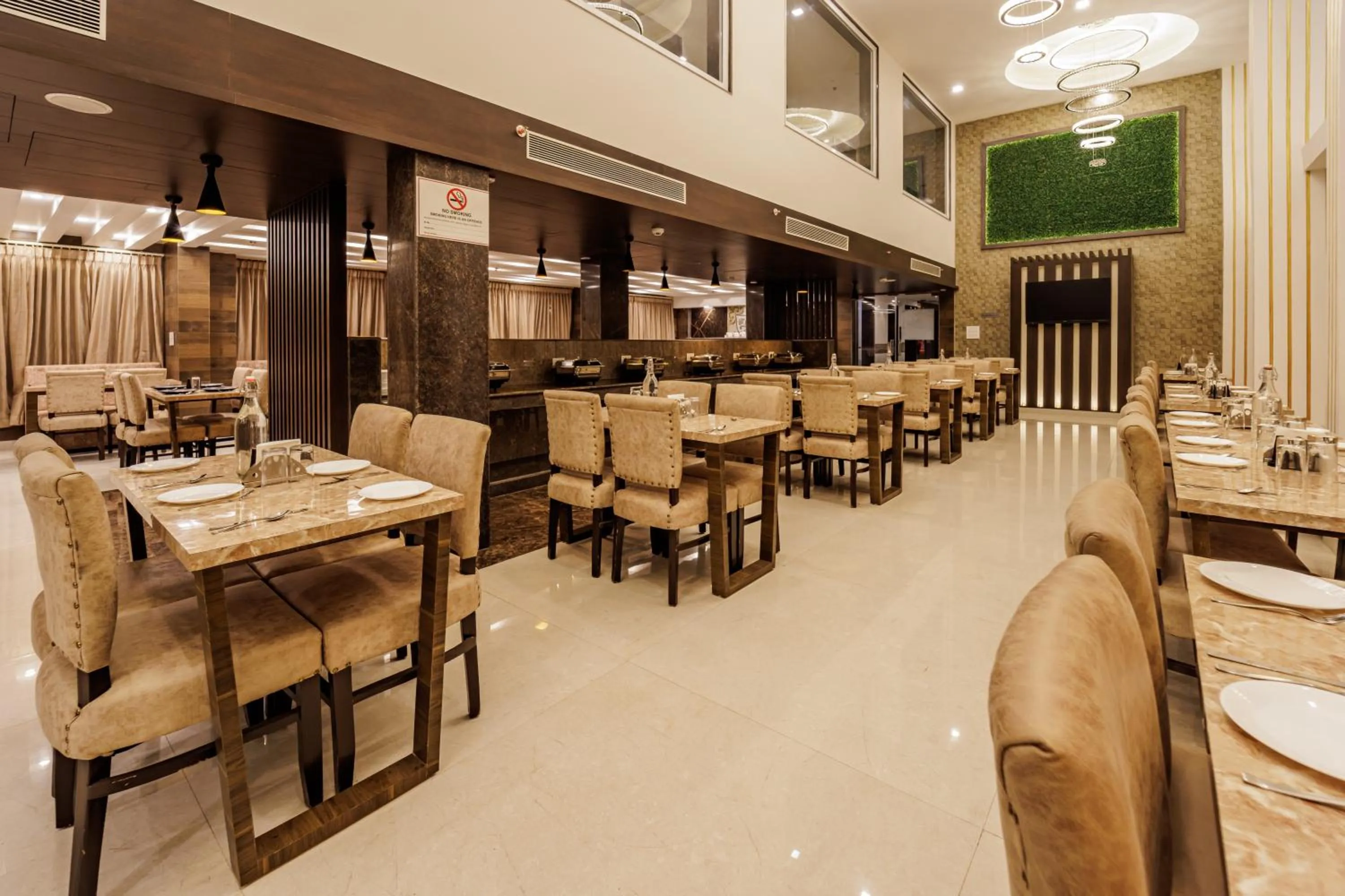 Restaurant/places to eat in Casa De Katson